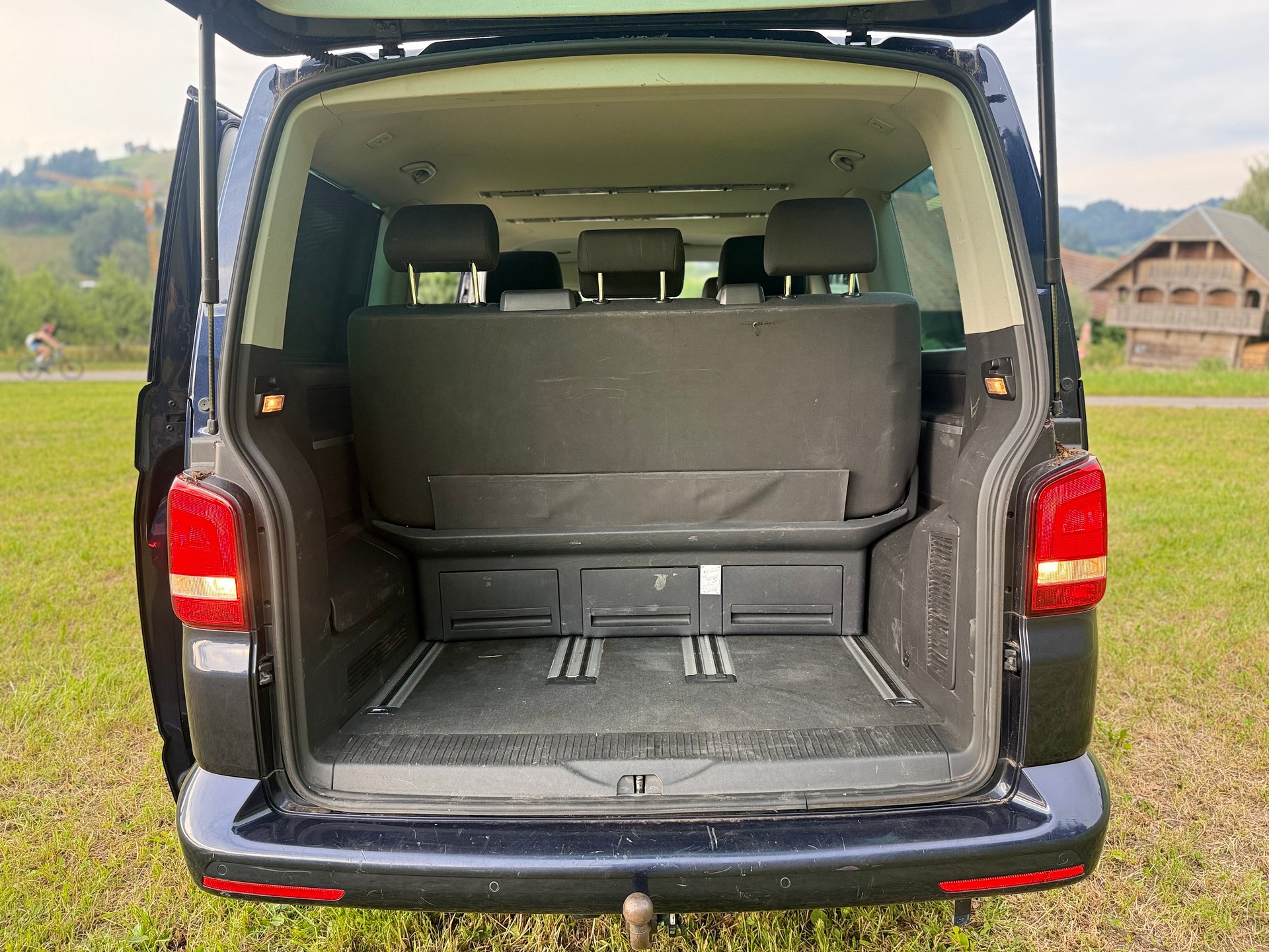 VW T5 Multivan 2.0 TDI CR Comfortline-image-7