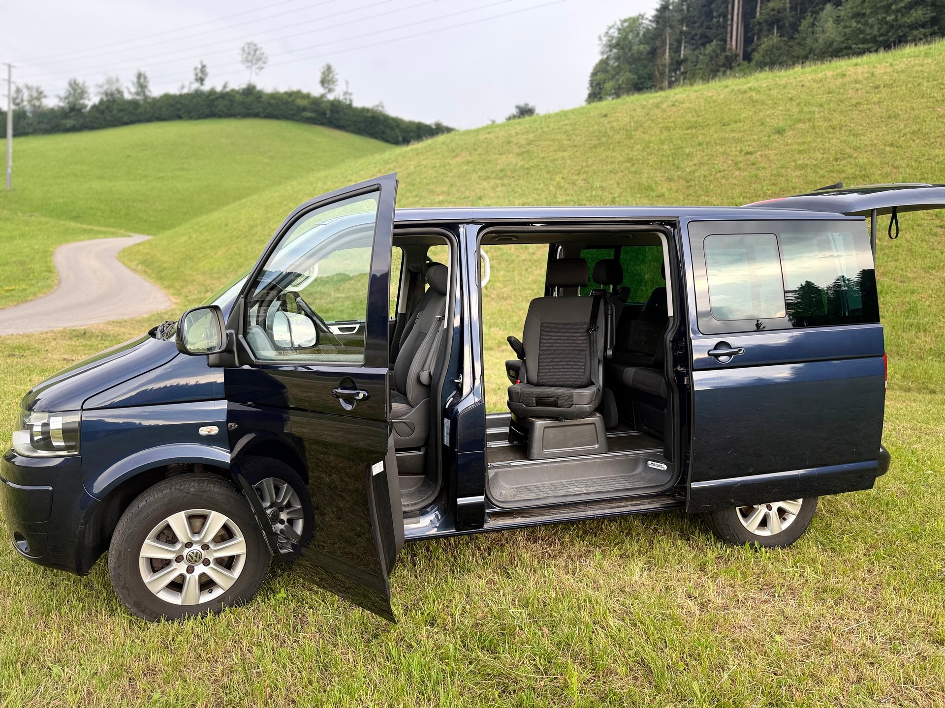 VW T5 Multivan 2.0 TDI CR Comfortline-image-4