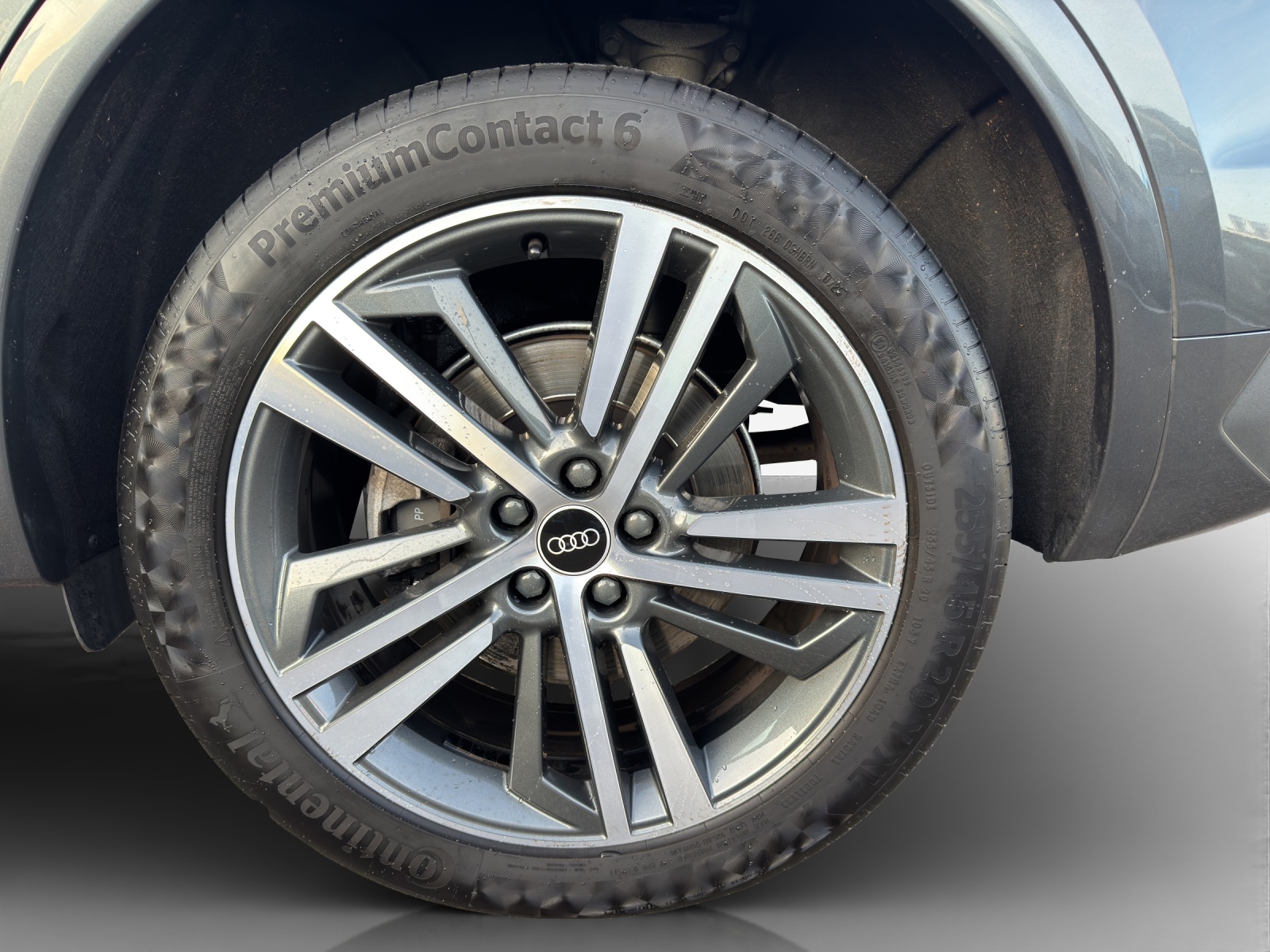 AUDI Q5 Sportback 50 TDI S line quattro tiptronic-image-13