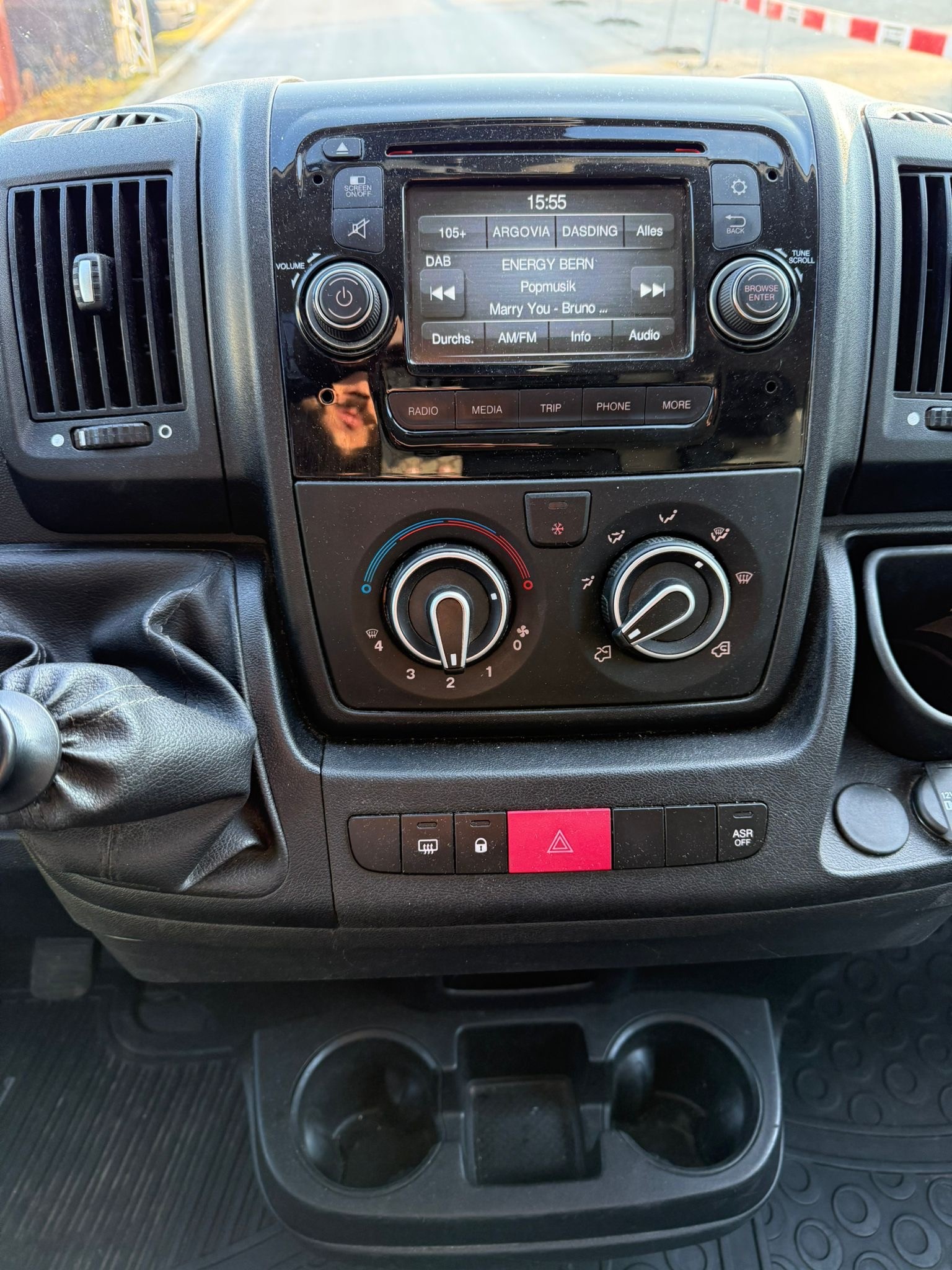 PEUGEOT Boxer 2.0 HDI 335 Active s/s L2H2-image-8