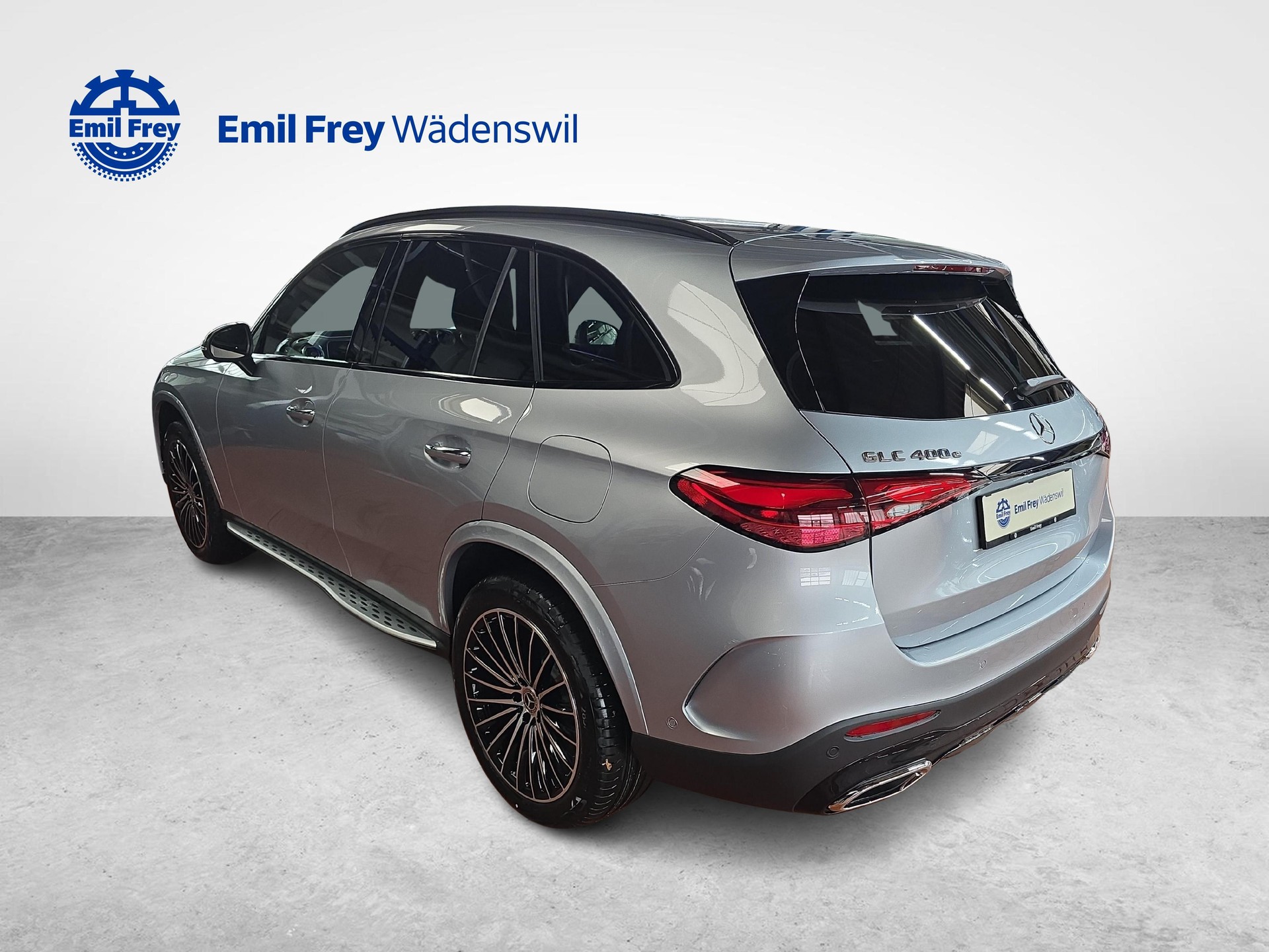 MERCEDES-BENZ GLC 400 e 4MATIC EQ Star AMG Line-image-2
