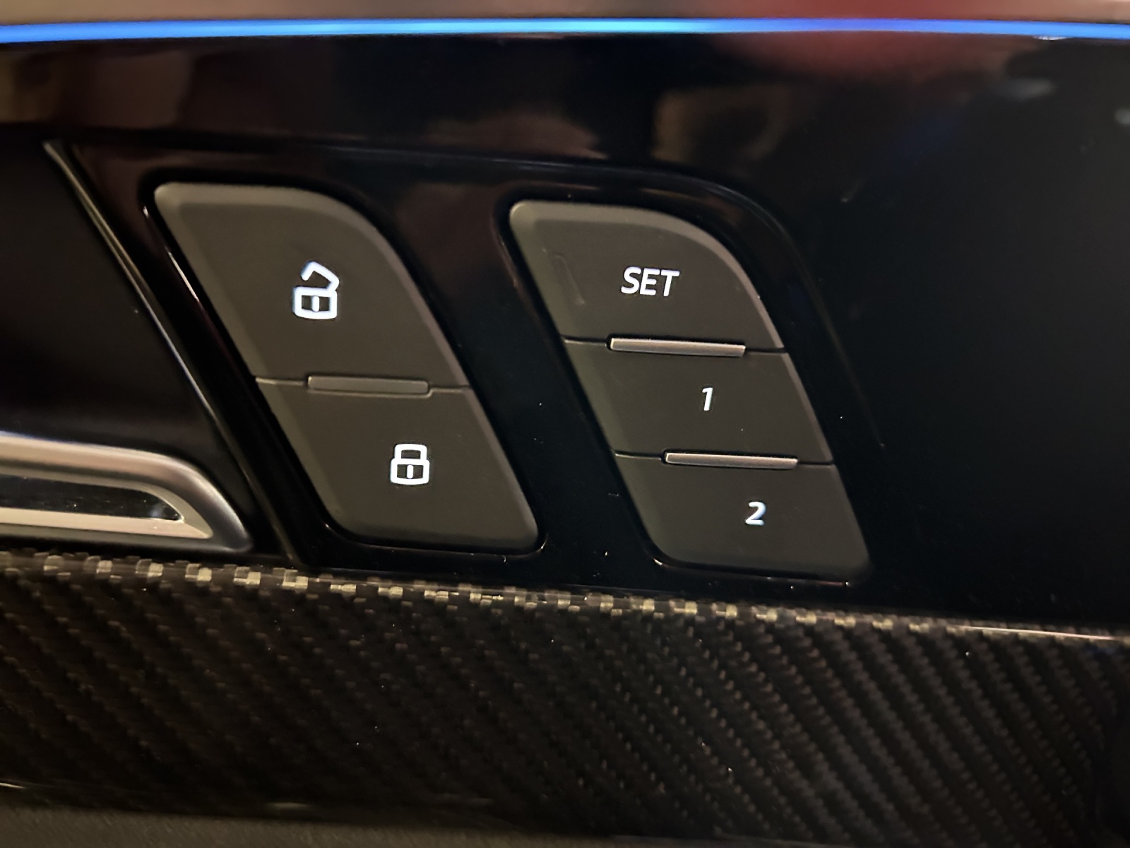 AUDI RS4 Avant quattro tiptronic - AHK - 360 Kamera - Head-up - Panoramadach-image-9