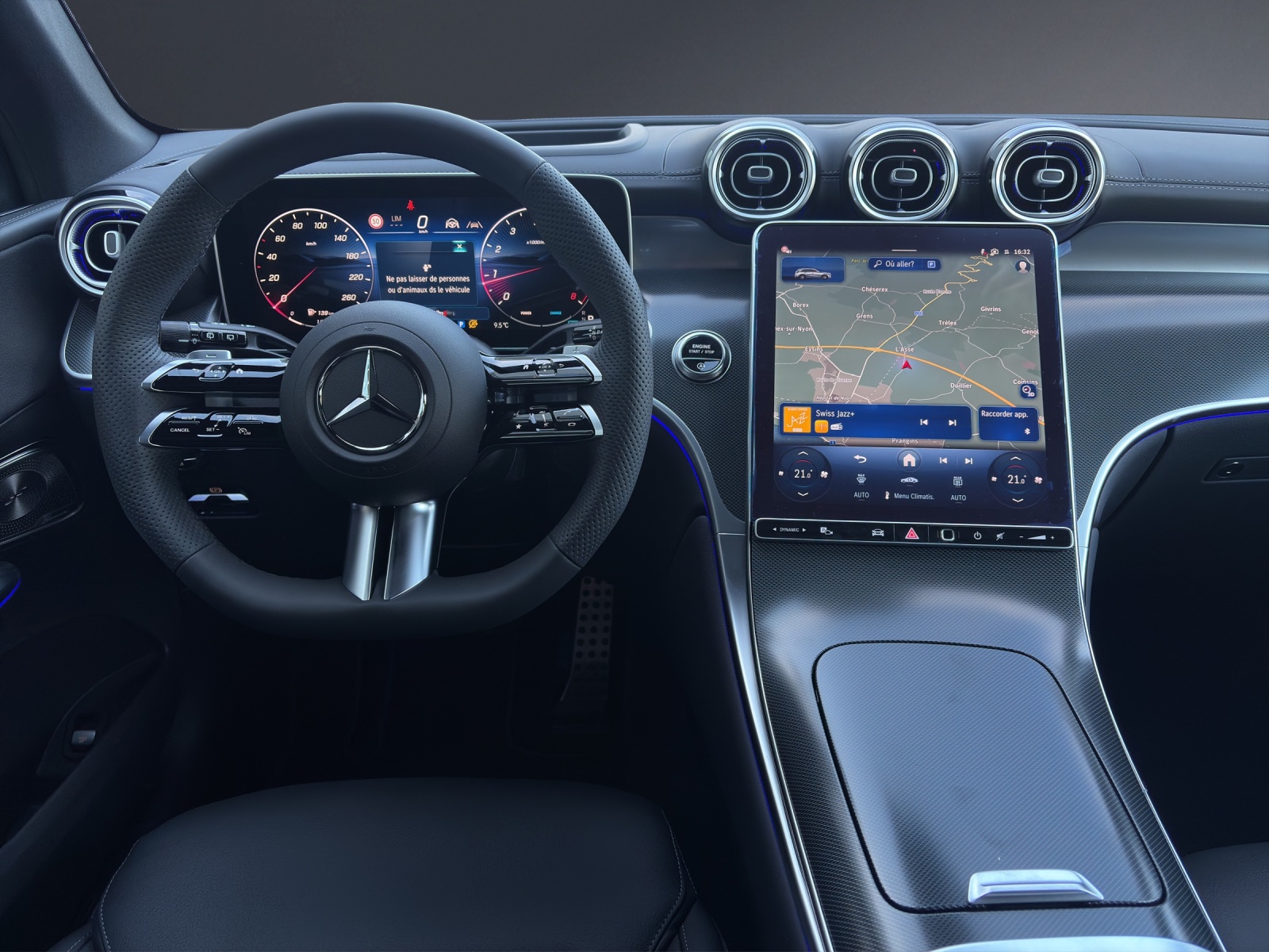 MERCEDES-BENZ GLC 200 4Matic 9G-Tronic-image-14