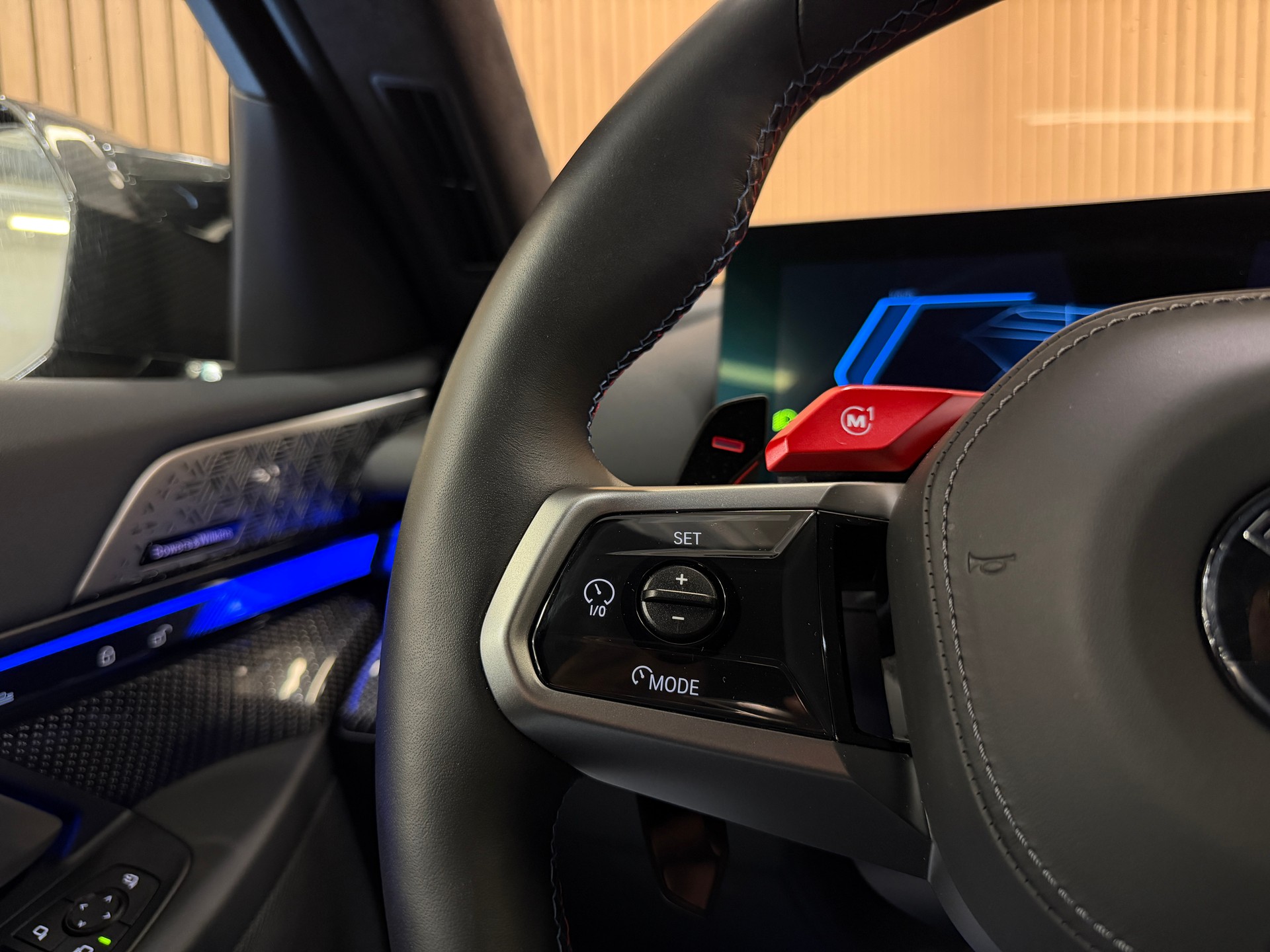BMW M5 xDrive CH Fahrzeug-image-14