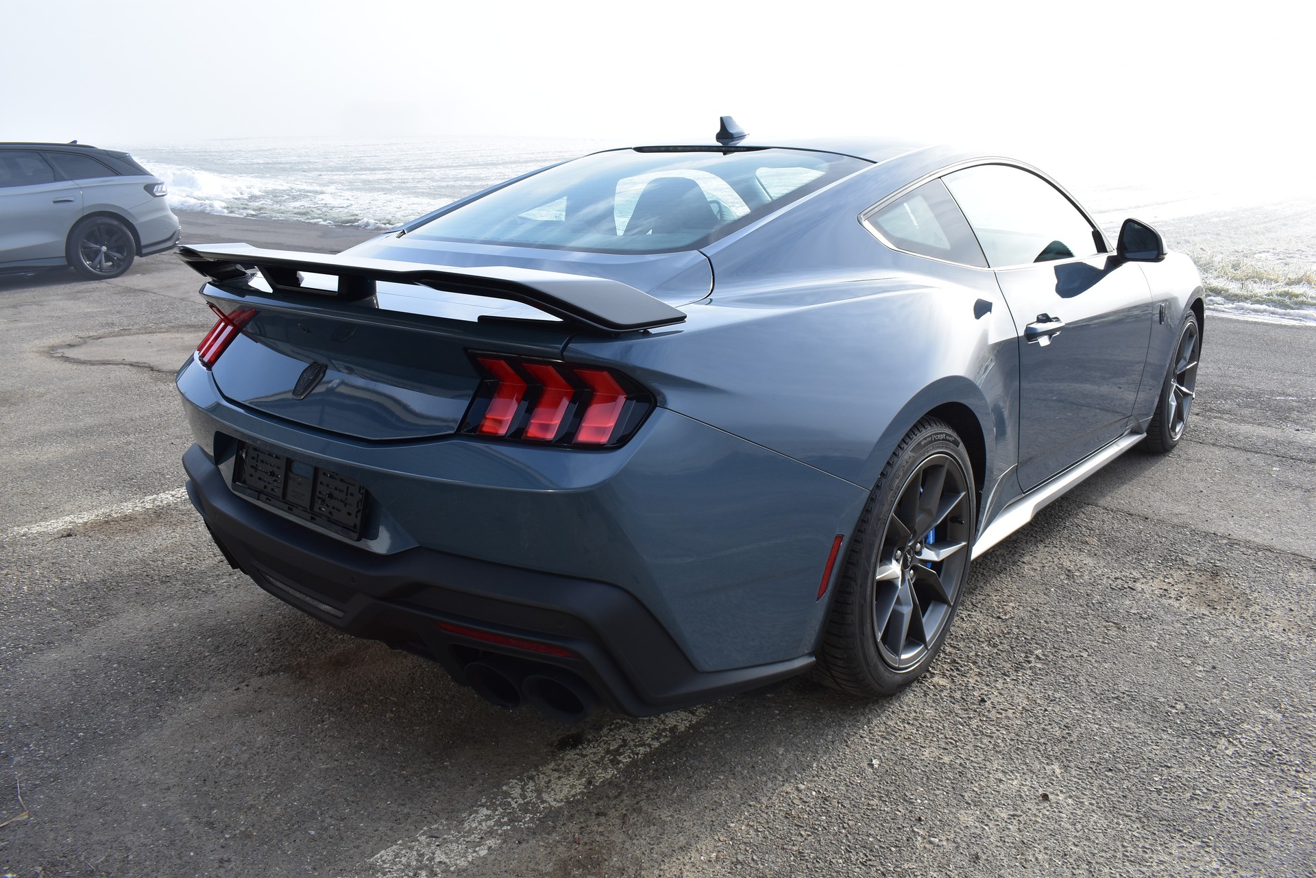 FORD Mustang Fastback 5.0 V8 Dark Horse Automat-image-5