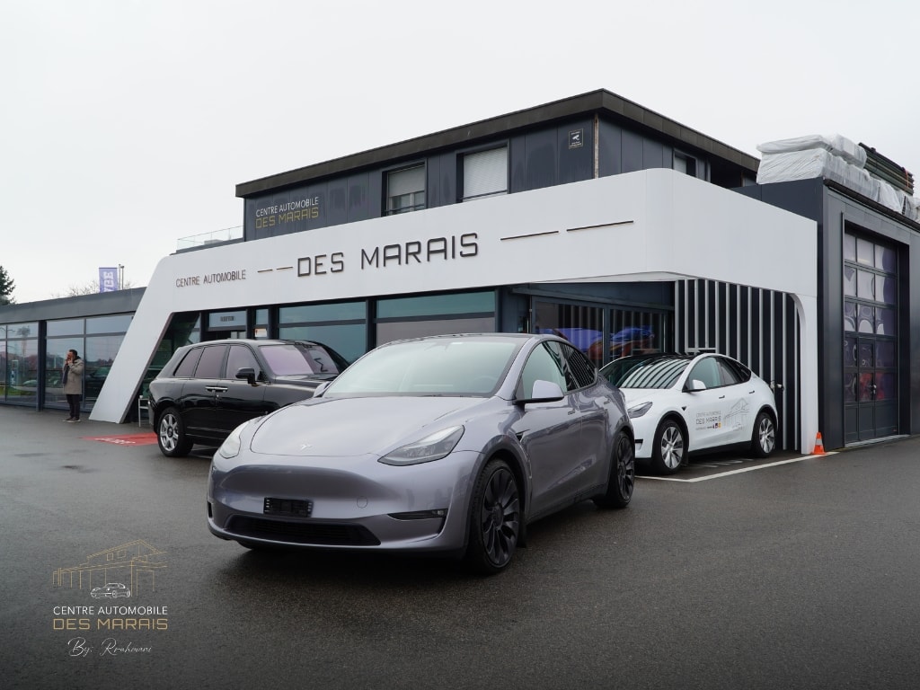 TESLA Model Y Performance Dual Motor-image-0