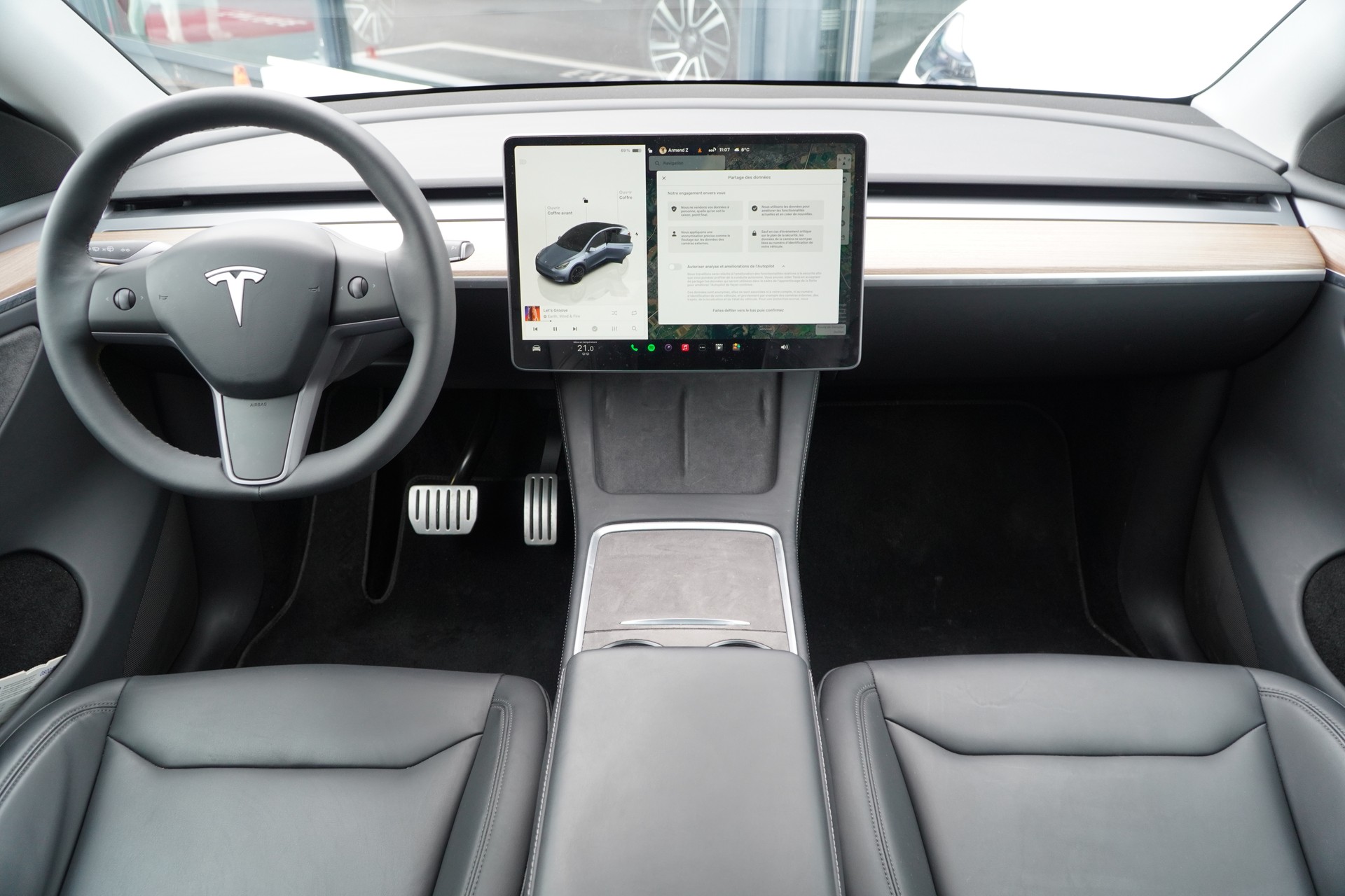TESLA Model Y Performance Dual Motor-image-7