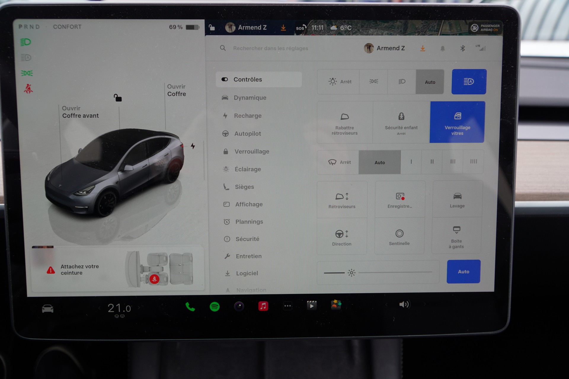 TESLA Model Y Performance Dual Motor-image-19