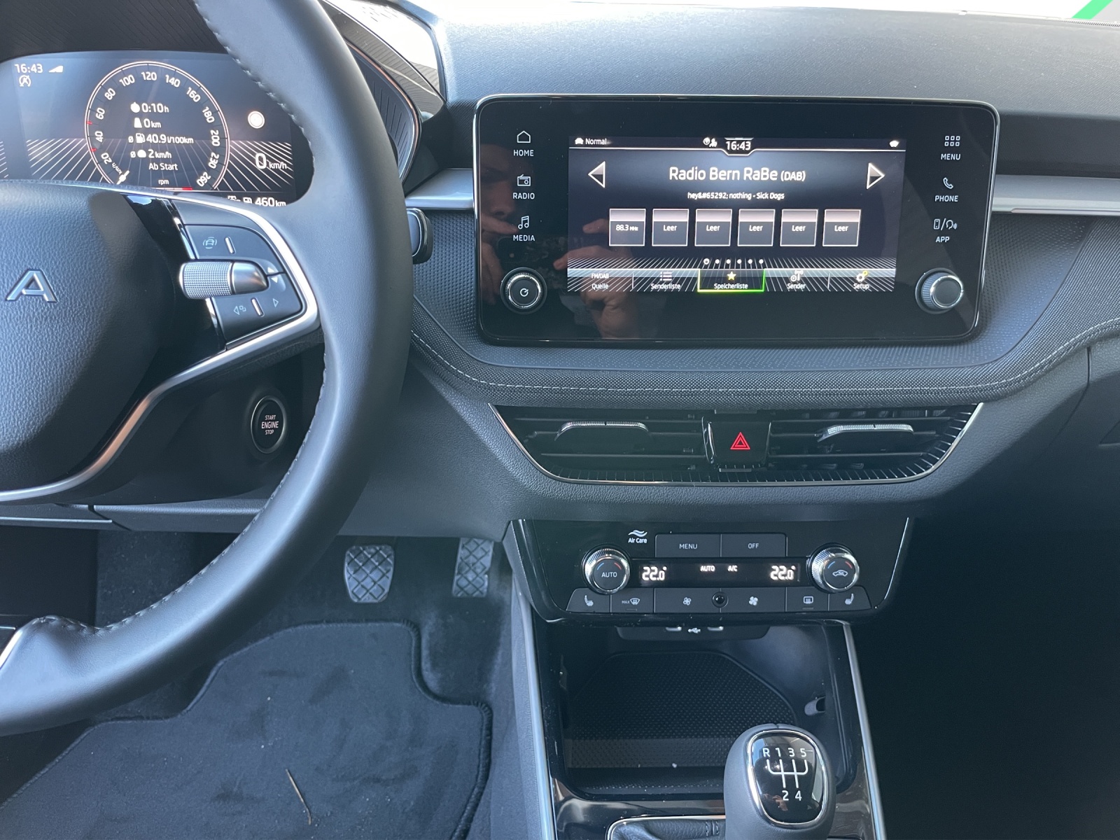 SKODA Fabia 1.0 TSI Selection-image-10