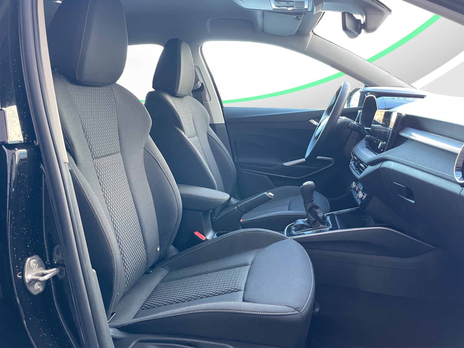 SKODA Fabia 1.0 TSI Selection-image-12