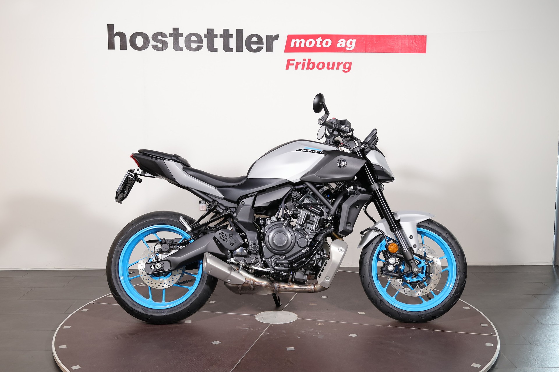 YAMAHA MT-07-showroom-element-1