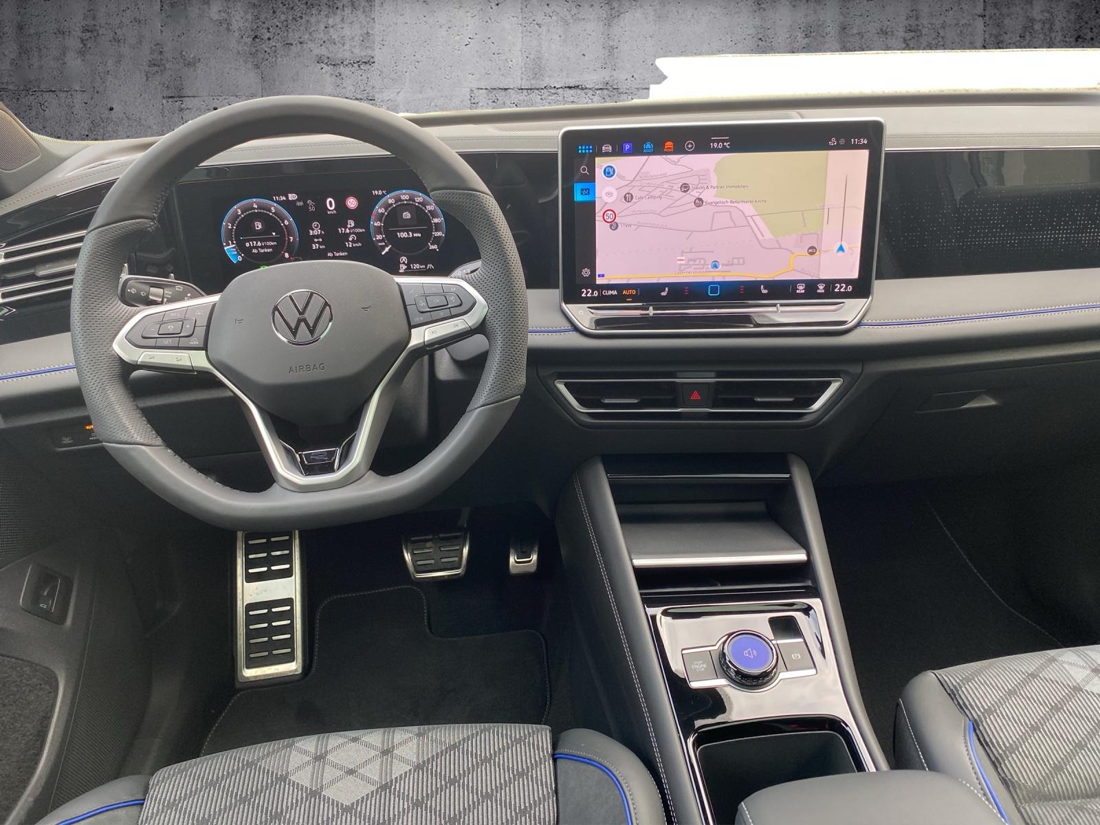 VW Tiguan 2.0 TSI R-Line DSG 4motion-image-5