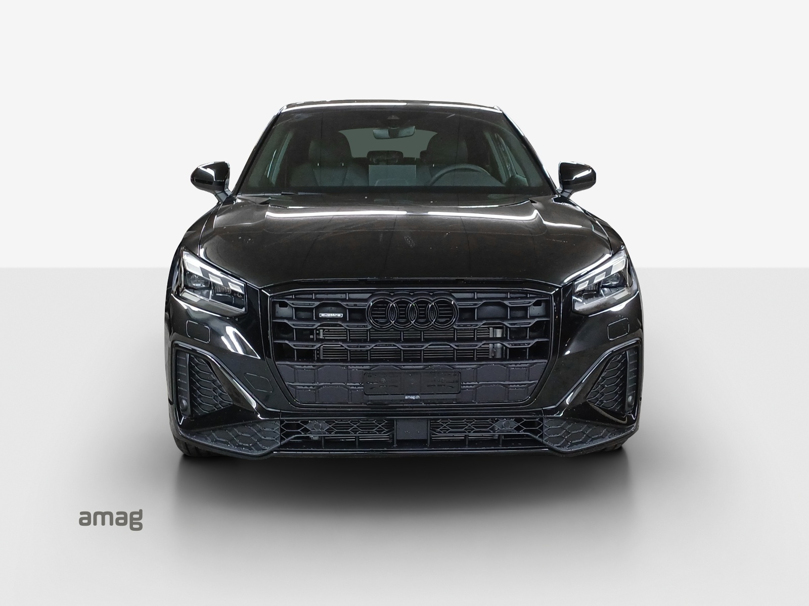 AUDI Q2 40 TFSI S line quattro S-tronic-image-6