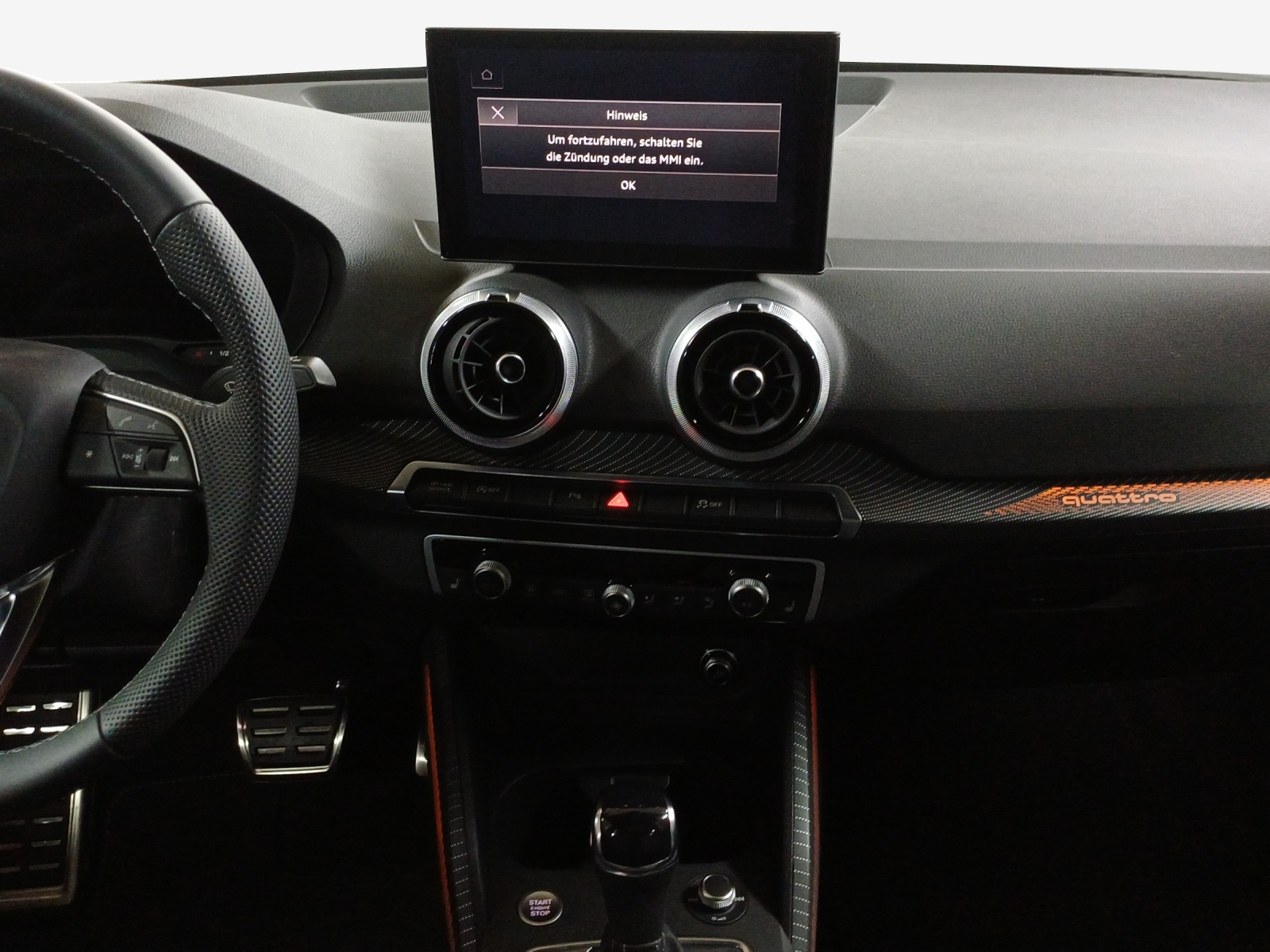 AUDI Q2 40 TFSI S line quattro S-tronic-image-10