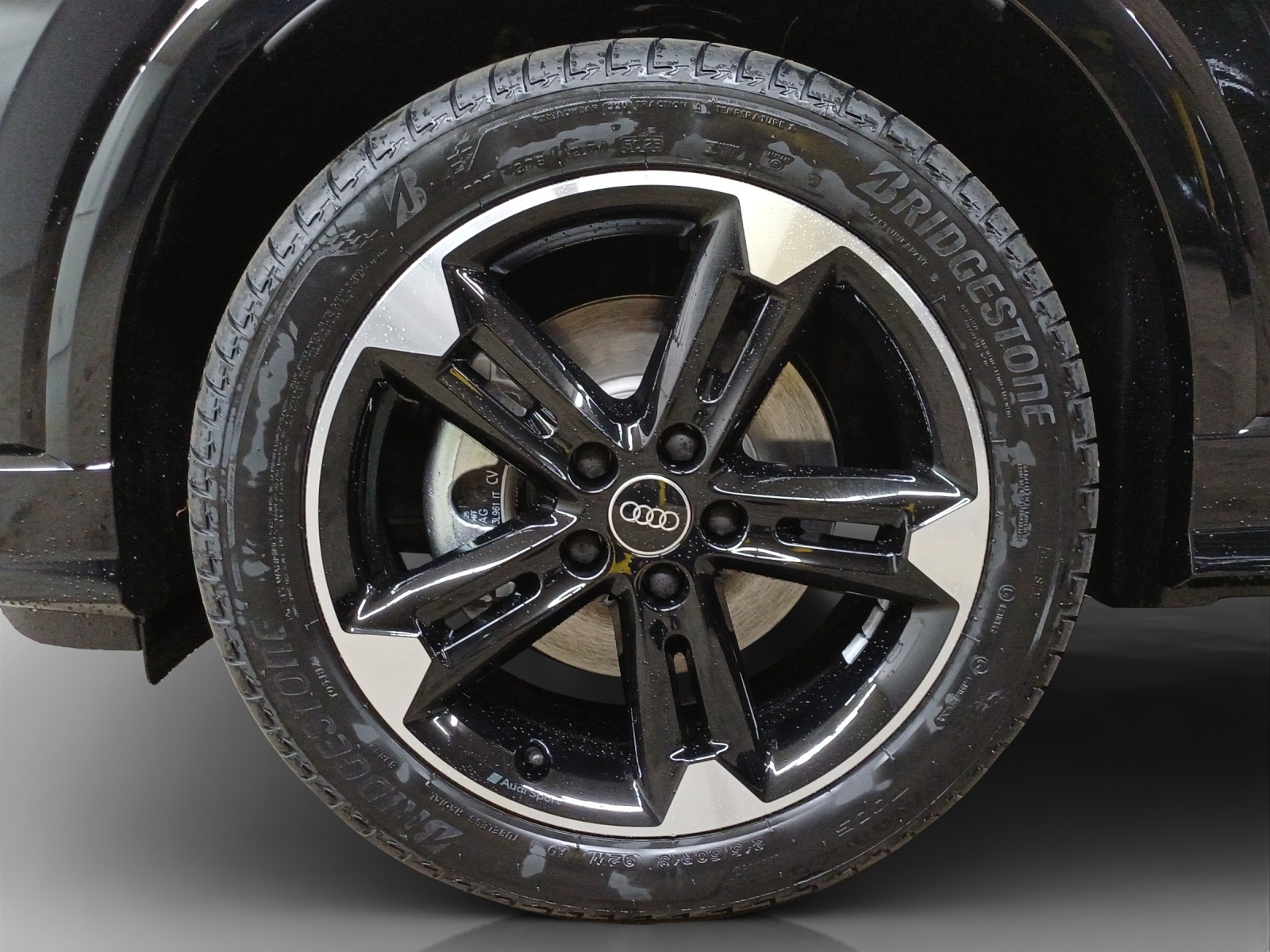 AUDI Q2 40 TFSI S line quattro S-tronic-image-15