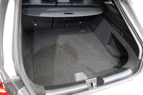 MERCEDES-BENZ CLA SB 250 AMG Line 4M 7G-image-11
