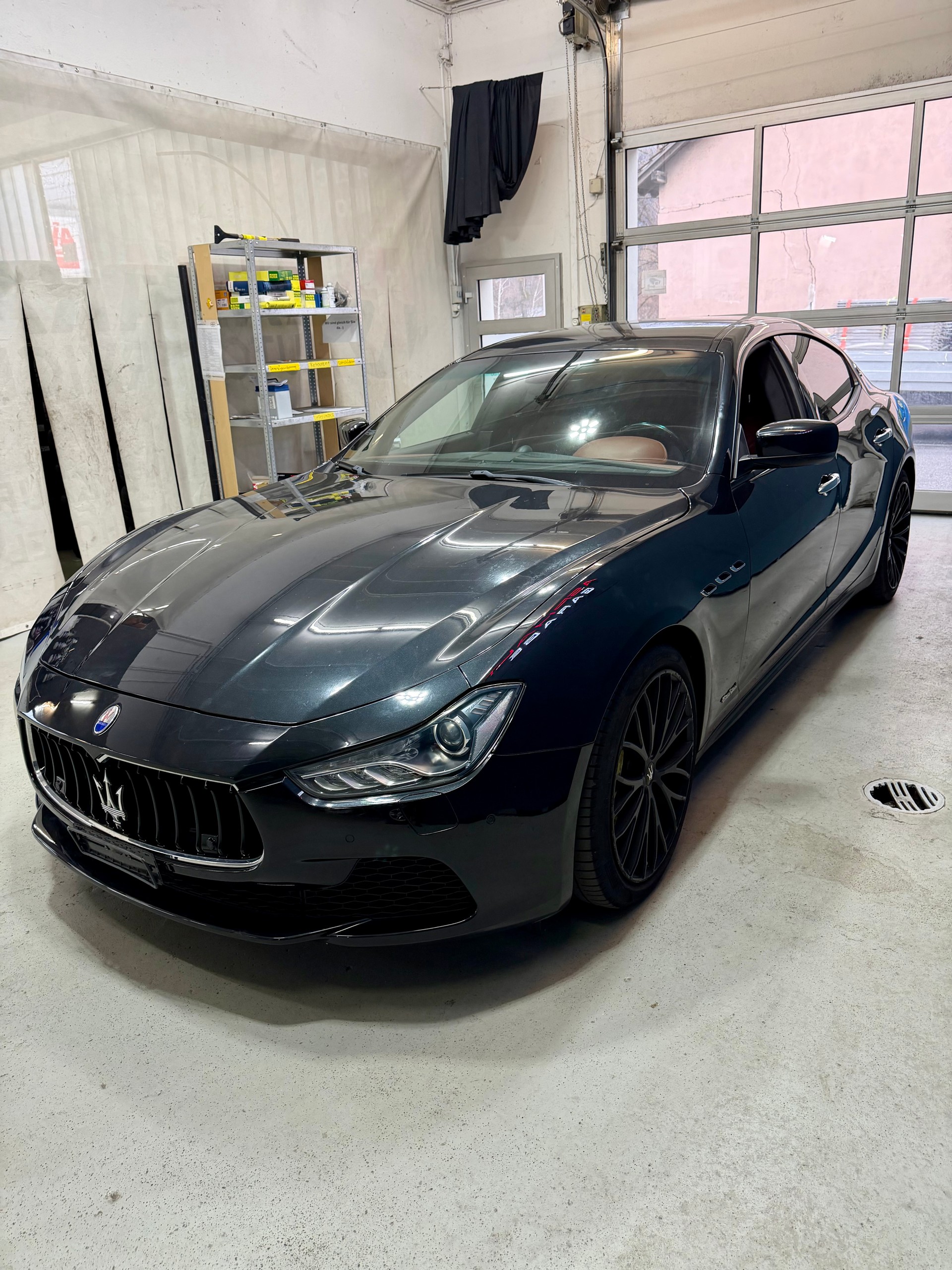 MASERATI Ghibli S Q4 3.0 V6 Automatica-image-3