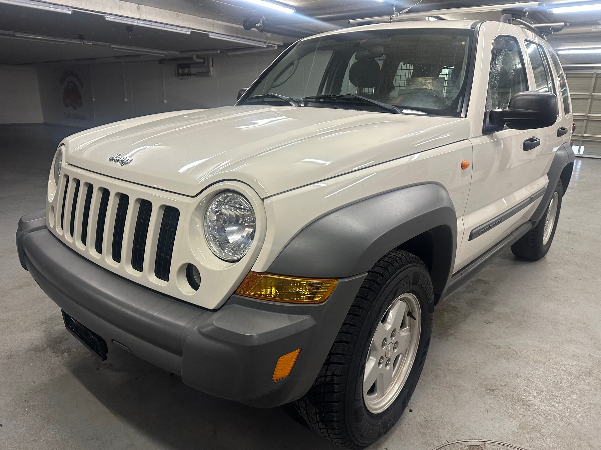 JEEP Cherokee 3.7 V6 Limited-image-1