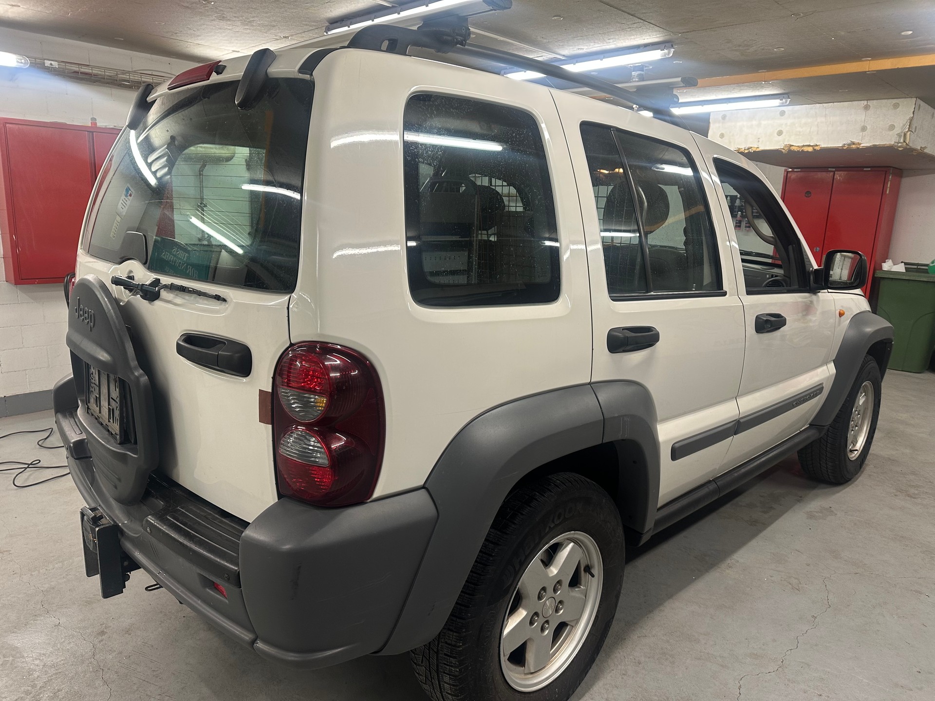JEEP Cherokee 3.7 V6 Limited-image-6