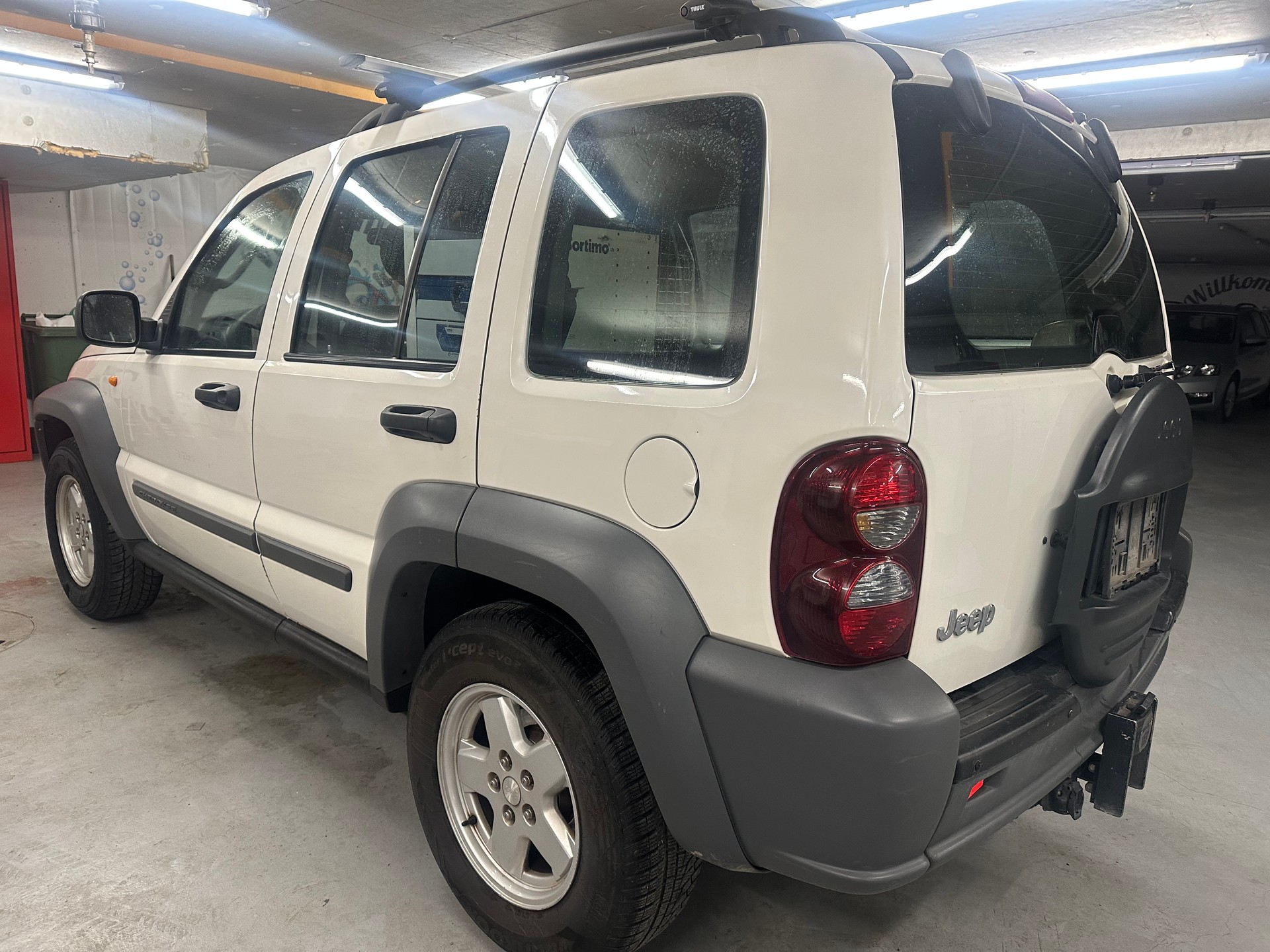JEEP Cherokee 3.7 V6 Limited-image-5