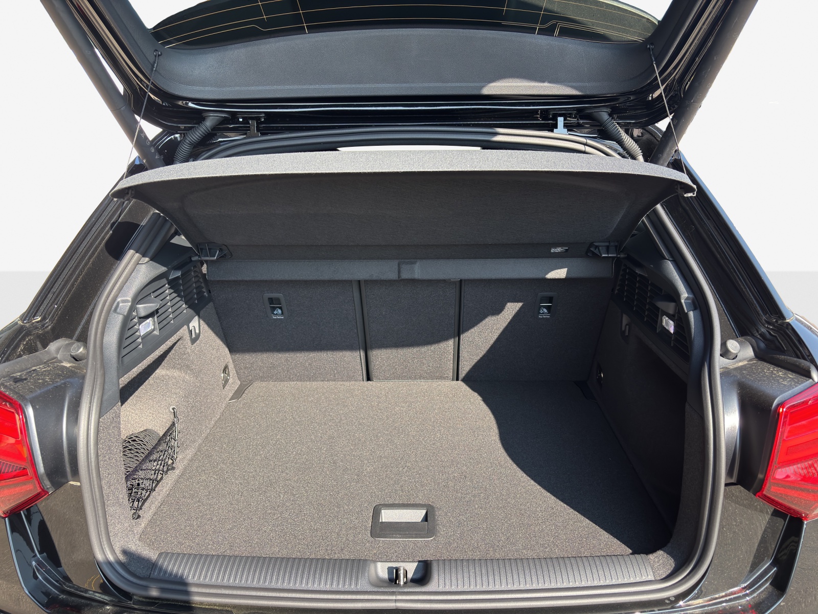 AUDI Q2 35 TFSI advanced S-tronic-image-12