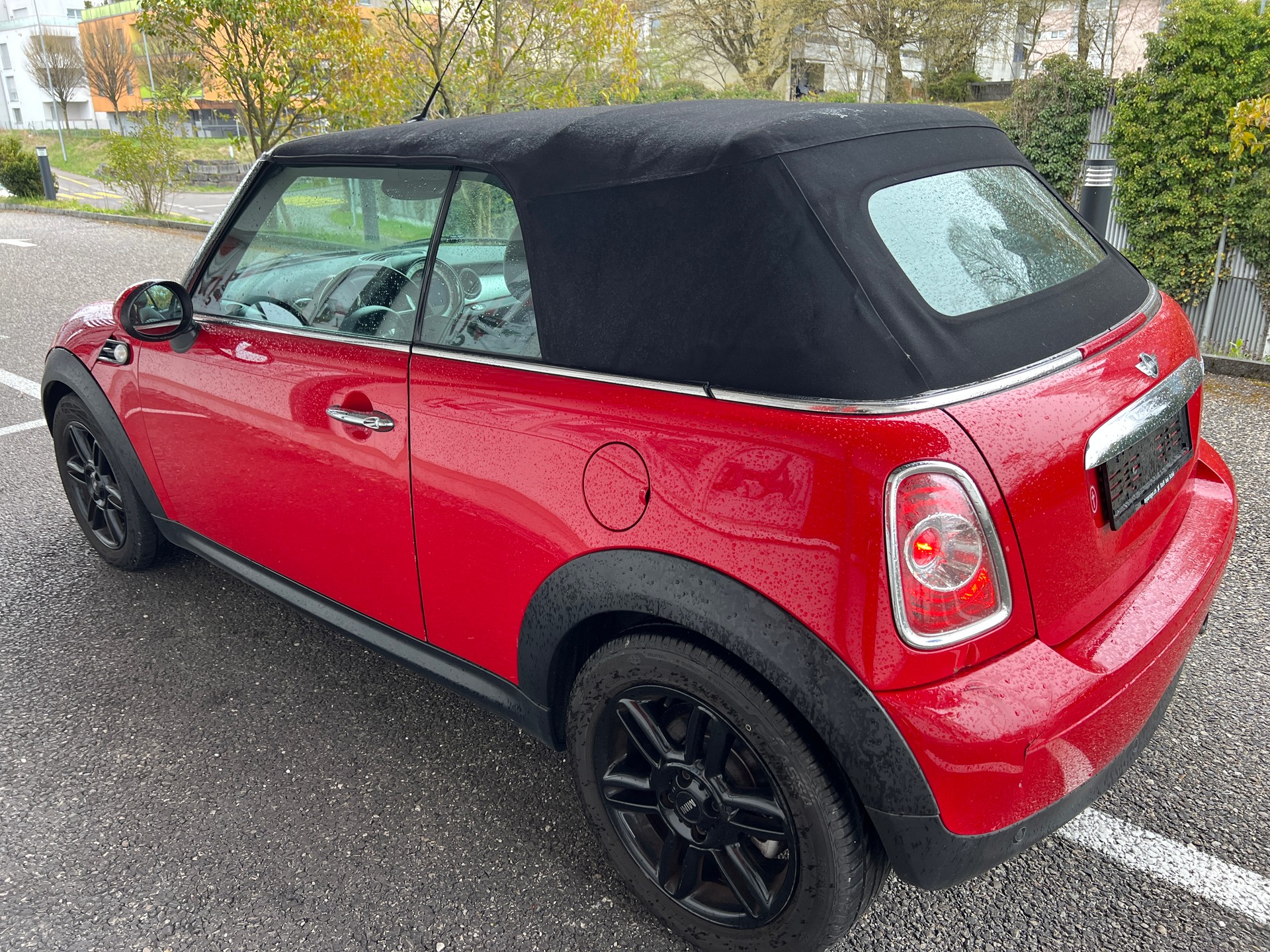 MINI CABRIO-image-11