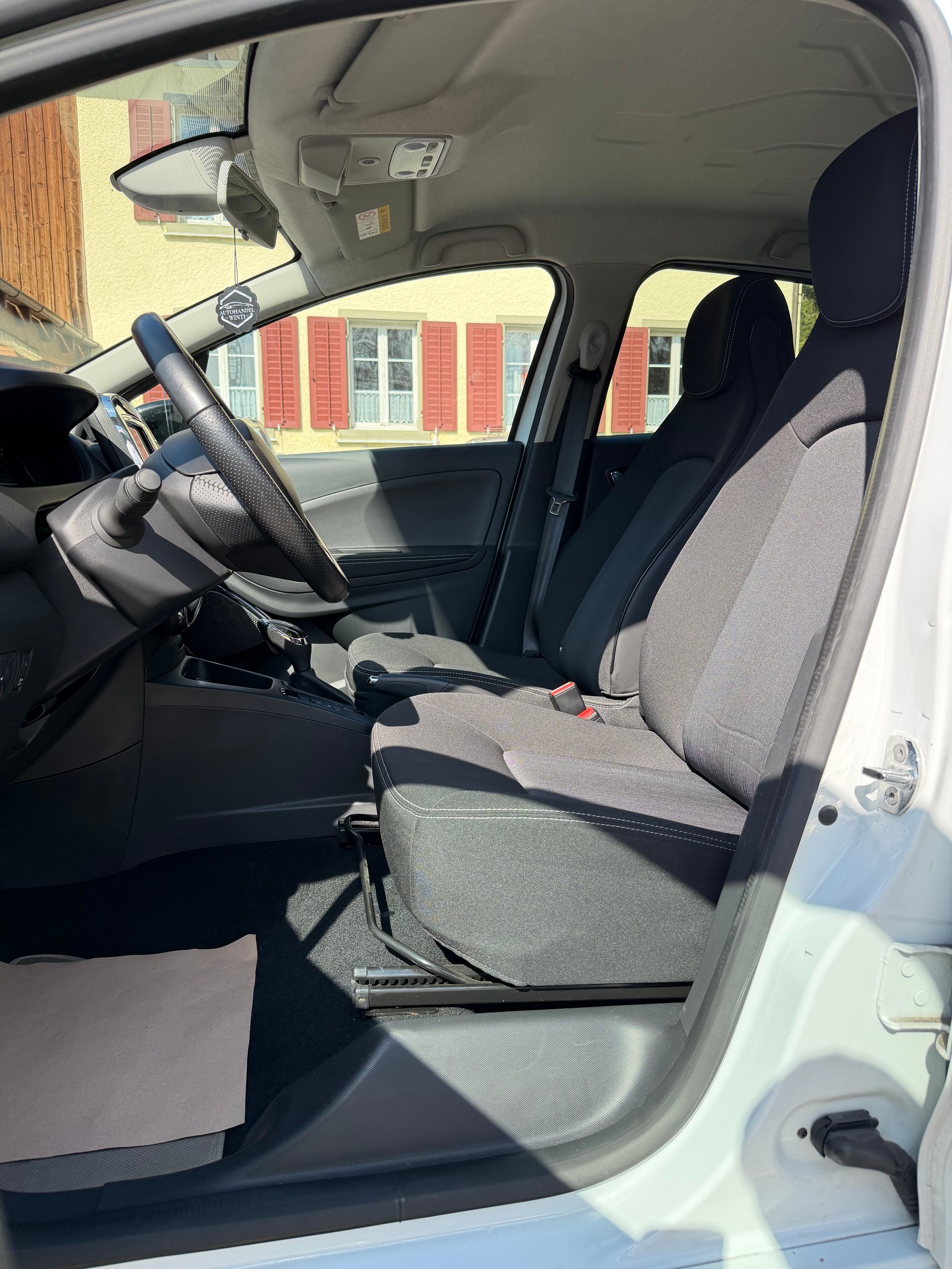RENAULT Zoe Intens Q210 (Batterie gekauft)-image-6