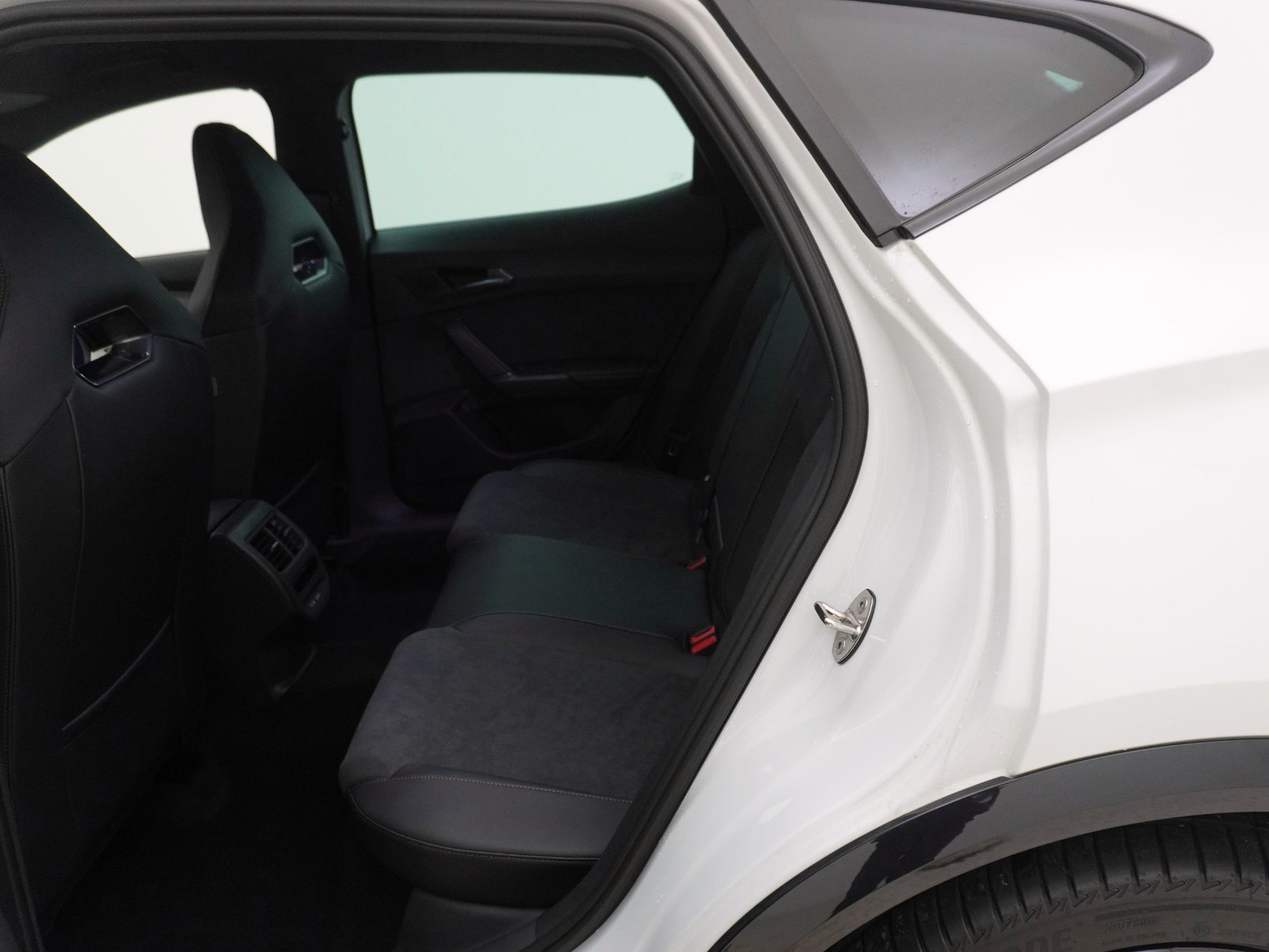 CUPRA Formentor 2.0 TSI VZ 4Drive DSG-image-16