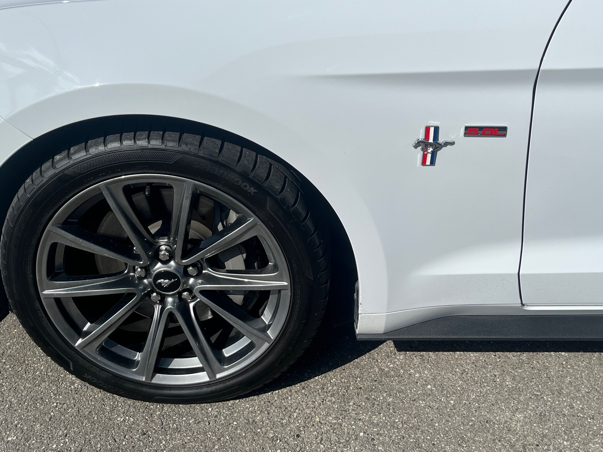 FORD Mustang Fastback 5.0 V8 GT-image-10
