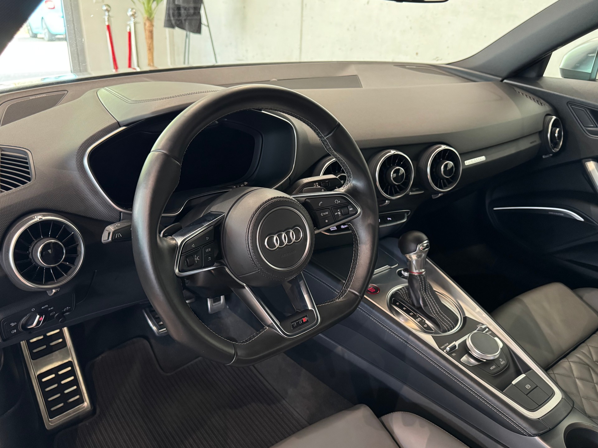 AUDI TTS Coupé 2.0 TFSI quattro S-tronic || MATRIX || B&O || SPURHALTEASSISTENT || 20 ZOLL-image-20