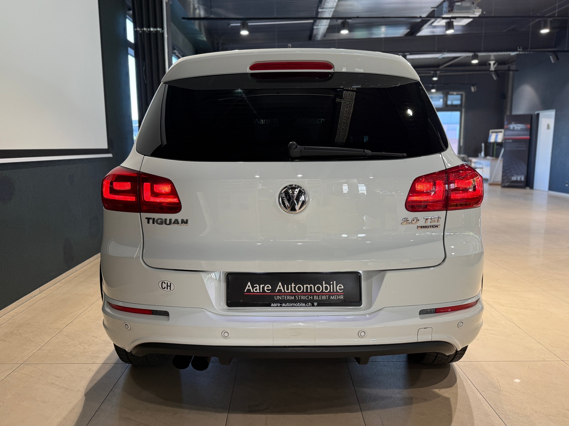 VW Tiguan 2.0 TSI Sport&Style 4Motion DSG-image-7
