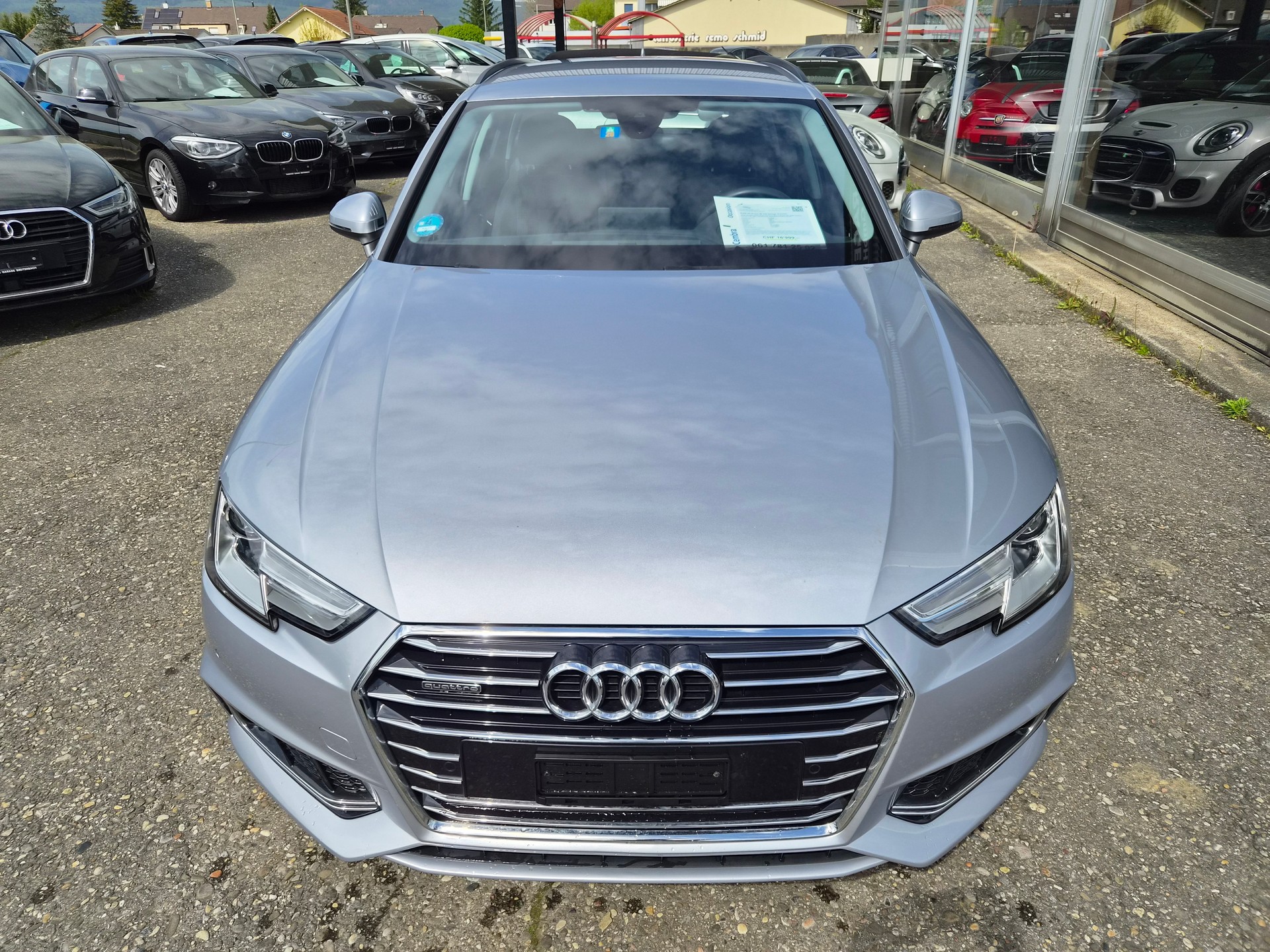 AUDI A4 Avant 40 TDI Design S-tronic-image-1