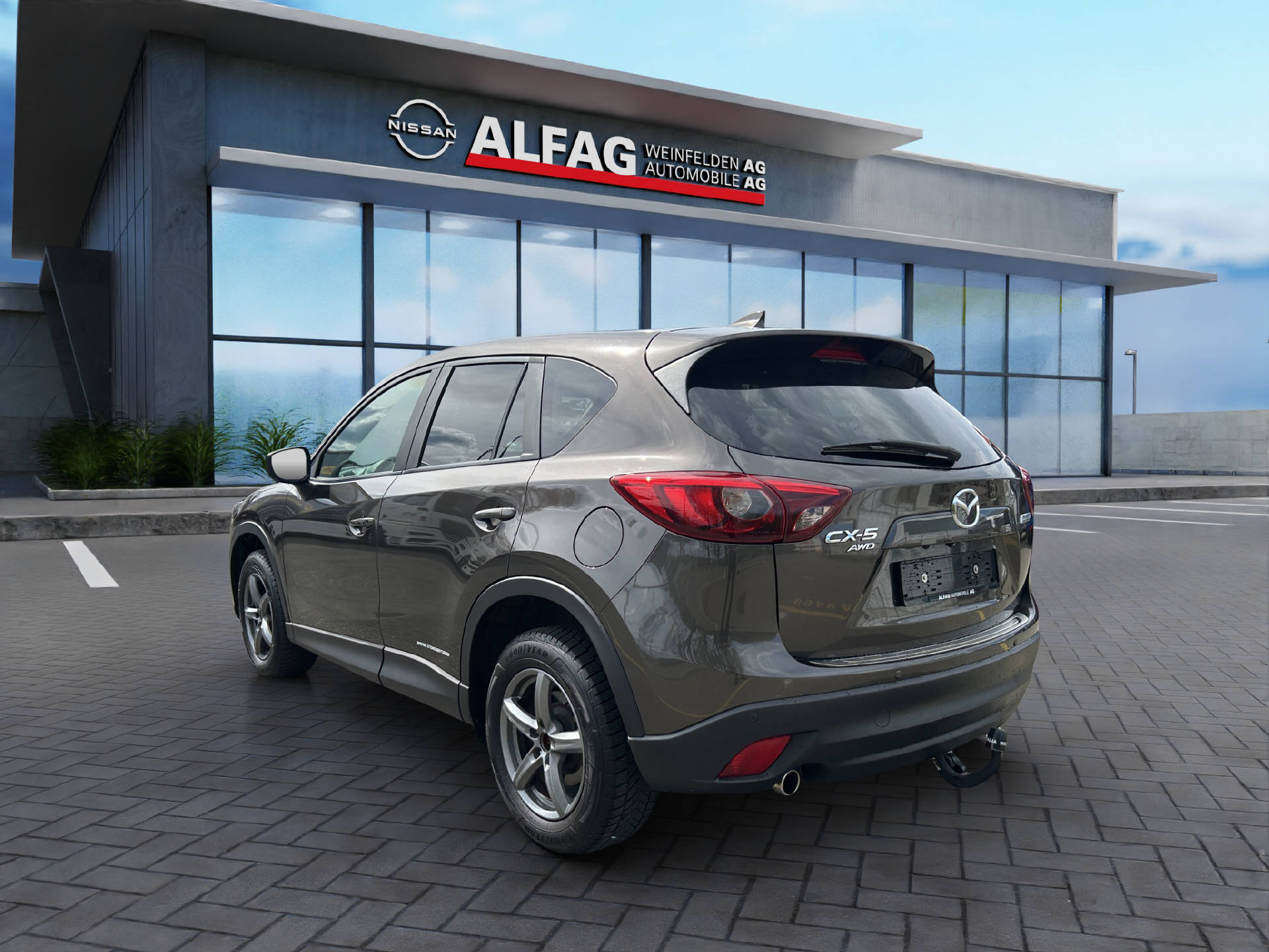 MAZDA CX-5 2.2 D HP Revolution AWD-showroom-element-3