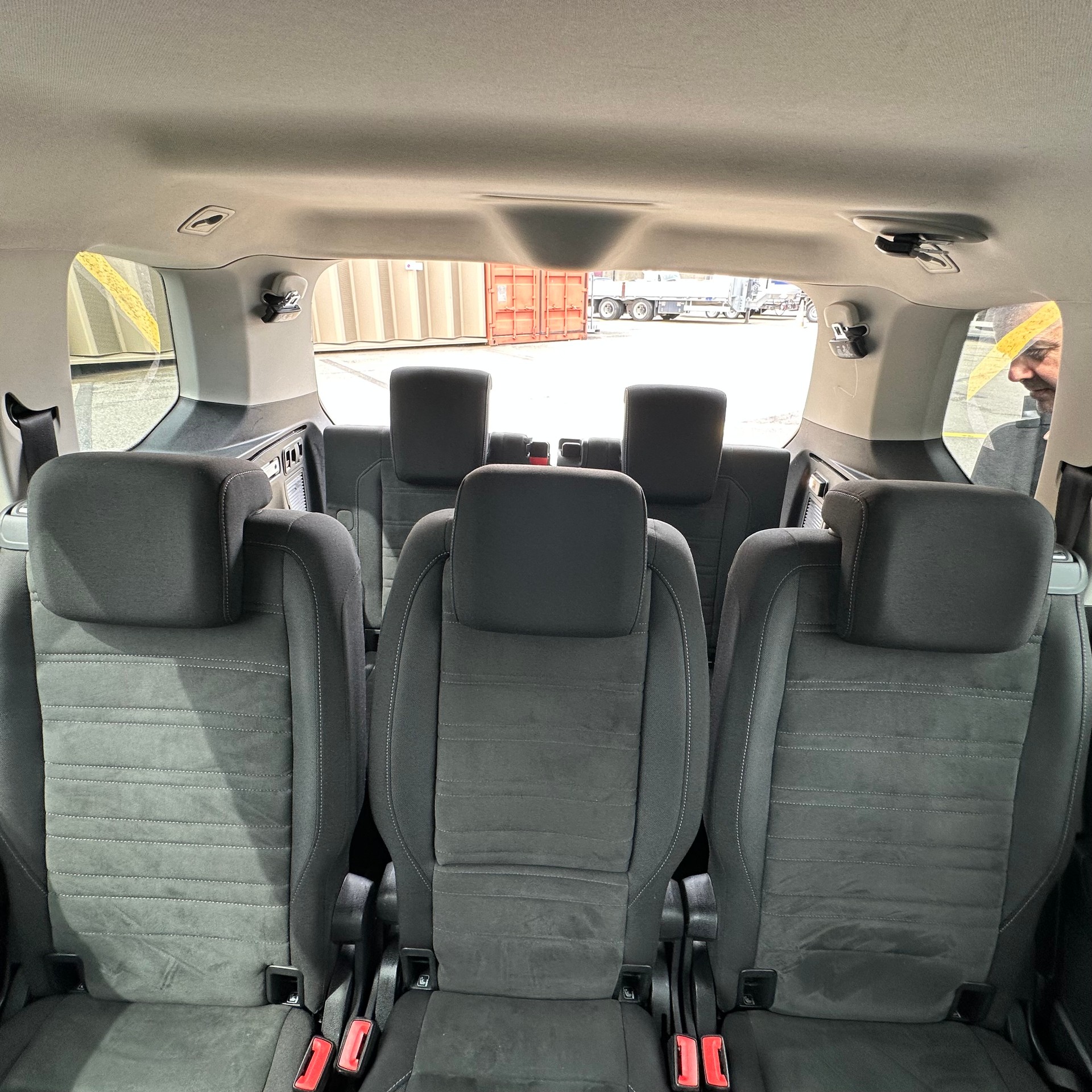 VW Touran 2.0 TDI BlueMotion Technology Highline DSG-image-8