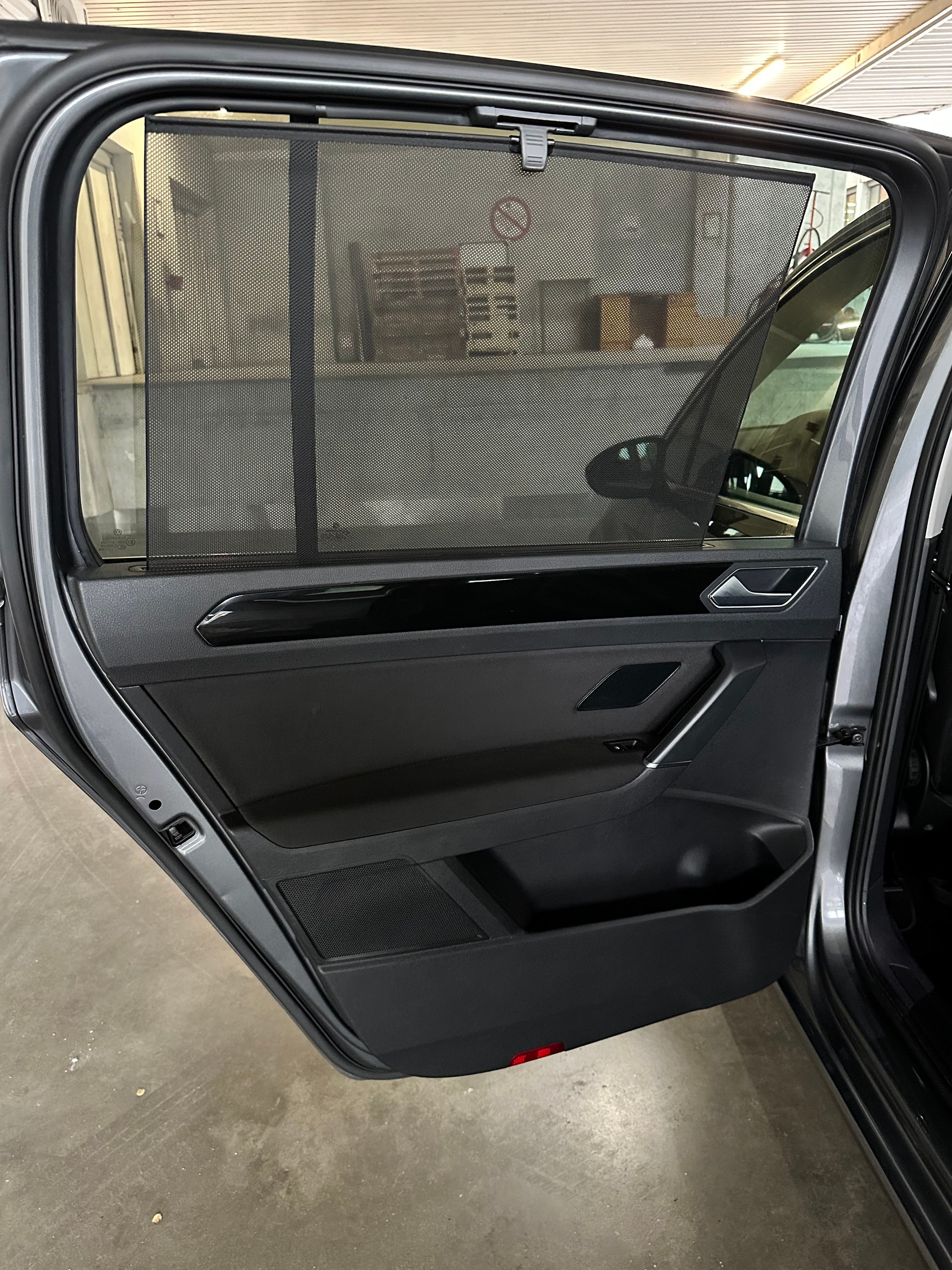 VW Touran 2.0 TDI BlueMotion Technology Highline DSG-image-15