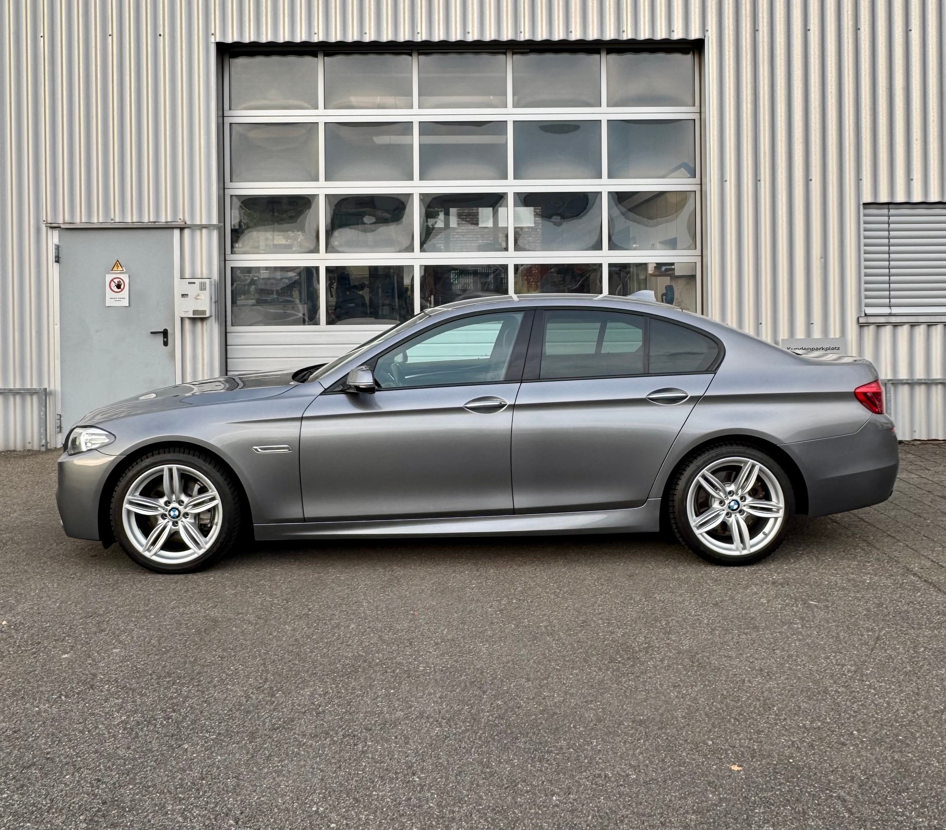 BMW 525d xDrive Steptronic M Paket-image-4