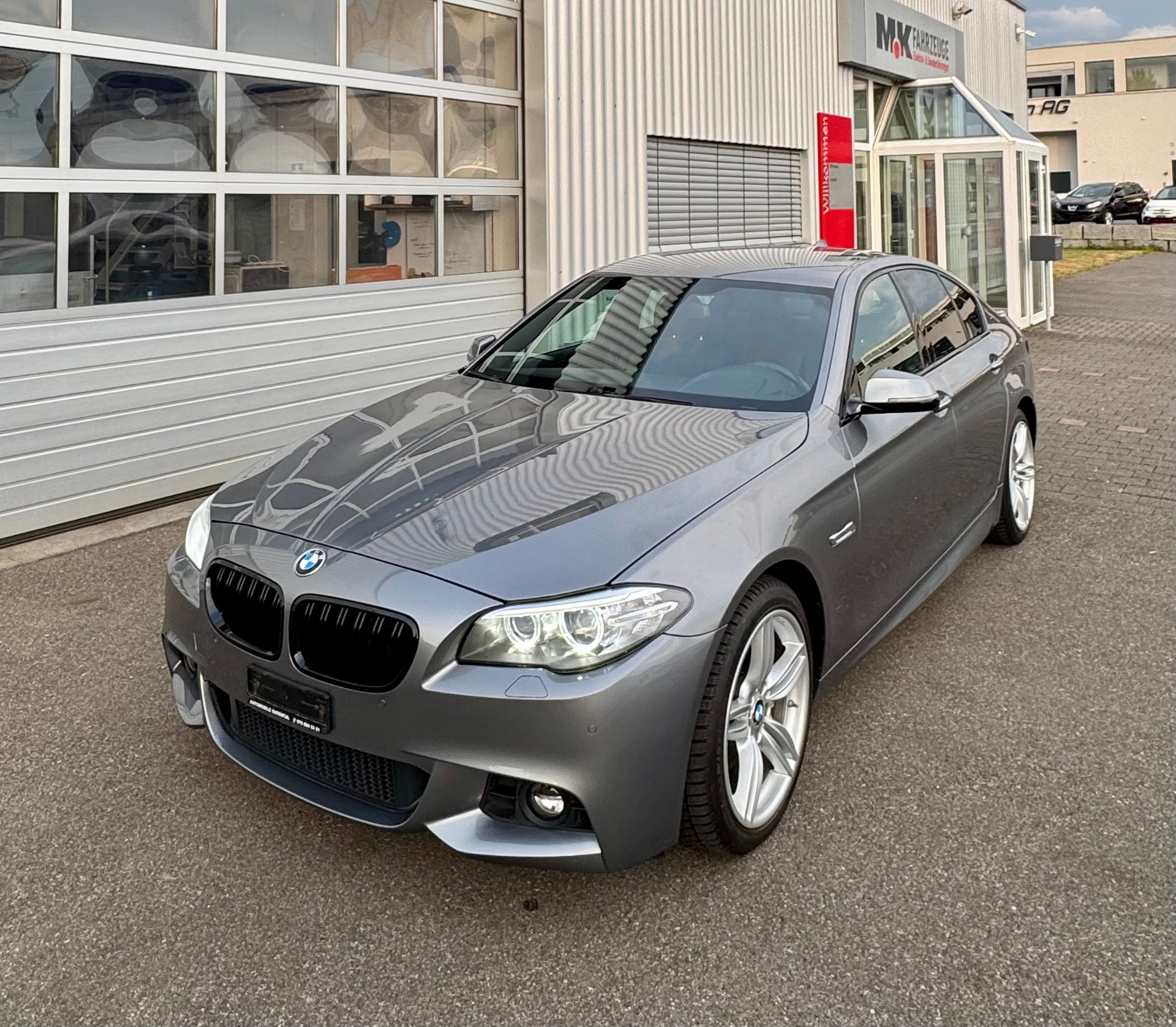 BMW 525d xDrive Steptronic M Paket-image-2