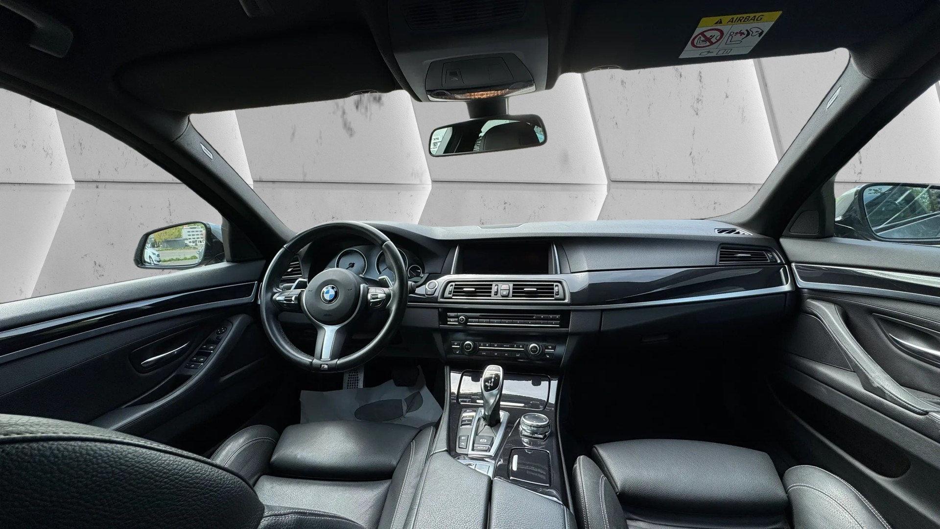 BMW 525d xDrive Steptronic-image-13