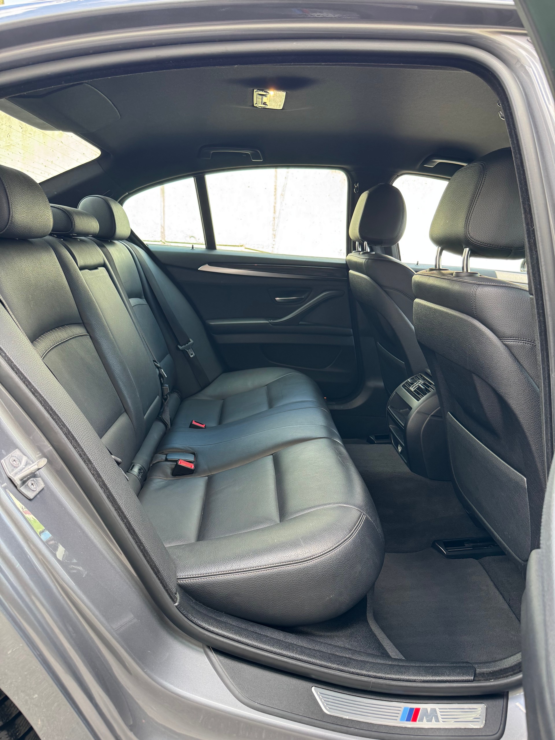 BMW 525d xDrive Steptronic M Paket-image-13