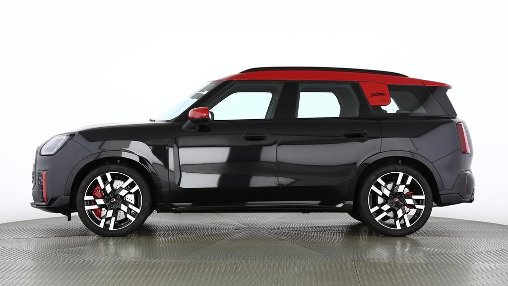 MINI John Cooper Works Countryman ALL4-image-2