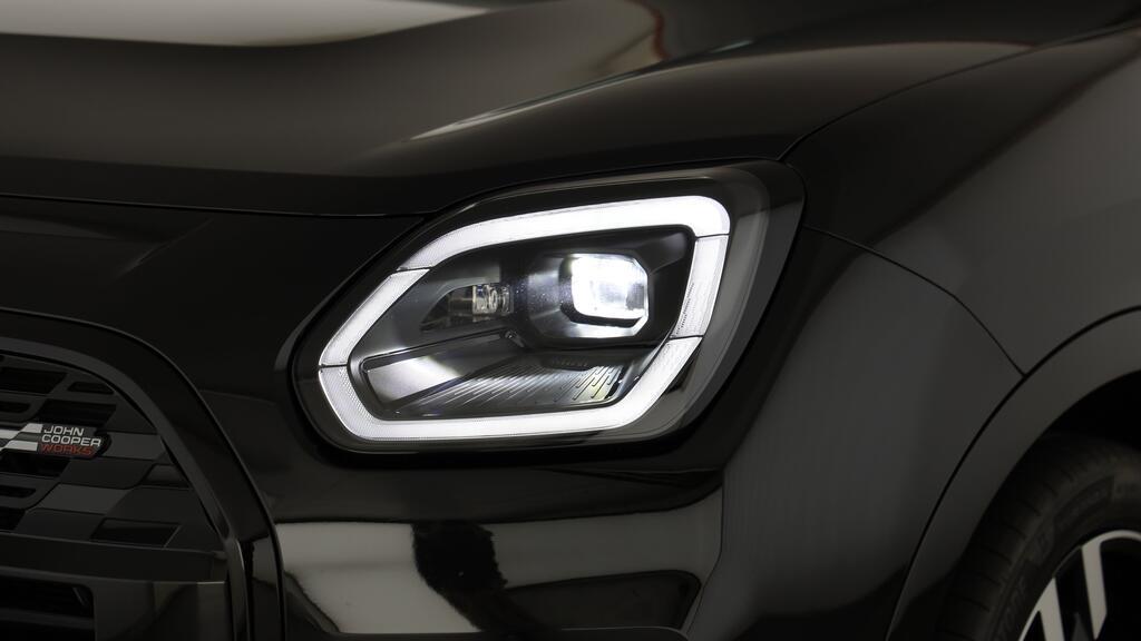MINI John Cooper Works Countryman ALL4-image-15
