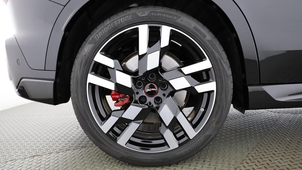MINI John Cooper Works Countryman ALL4-image-8