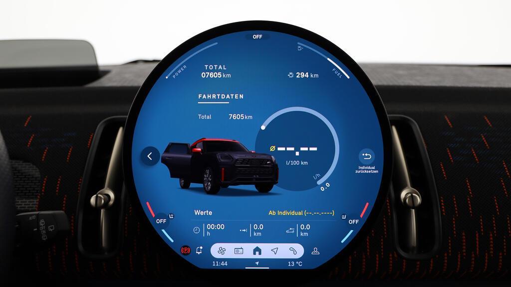MINI John Cooper Works Countryman ALL4-image-5