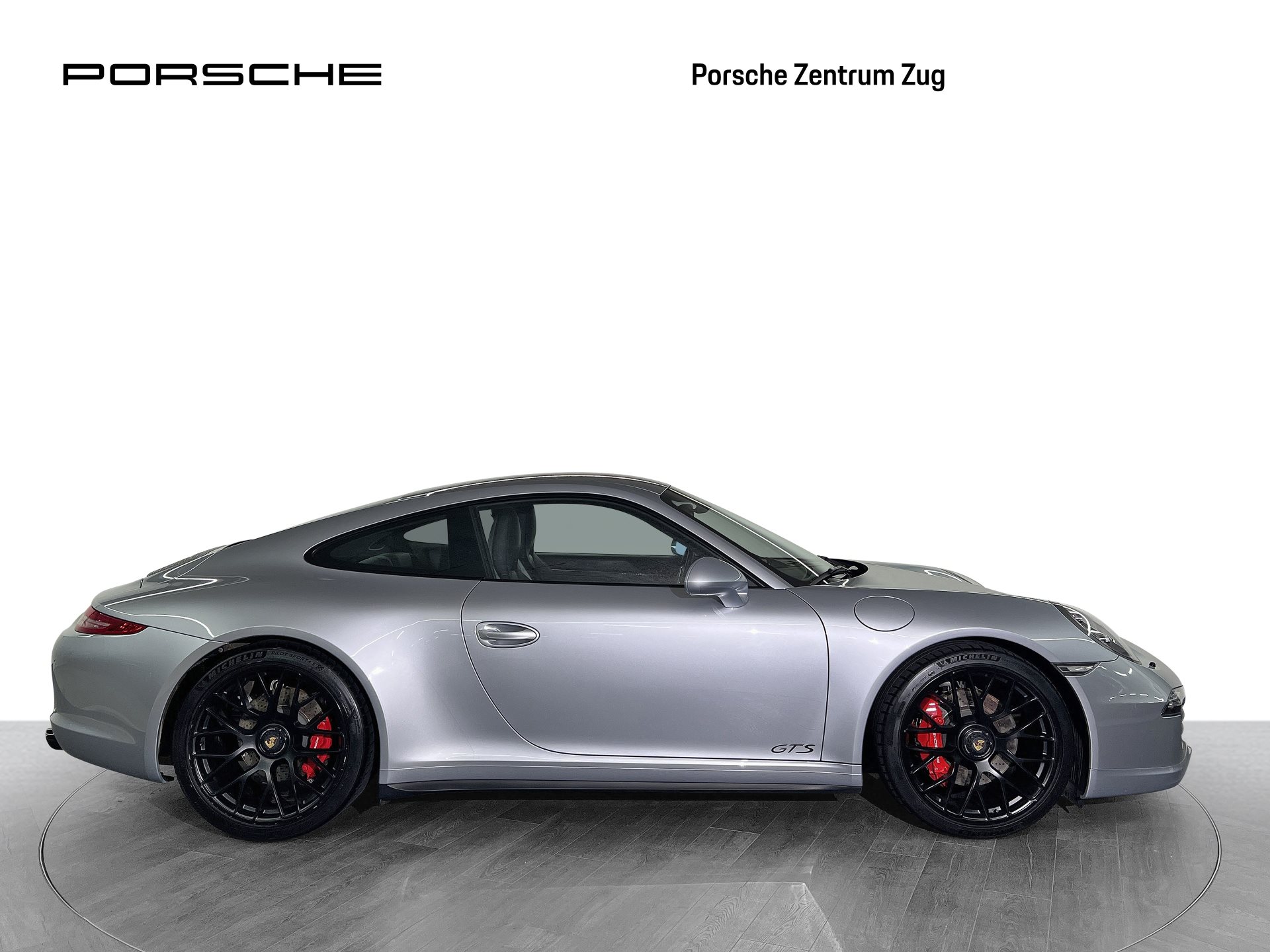 PORSCHE 911 Carrera 4 GTS-image-10