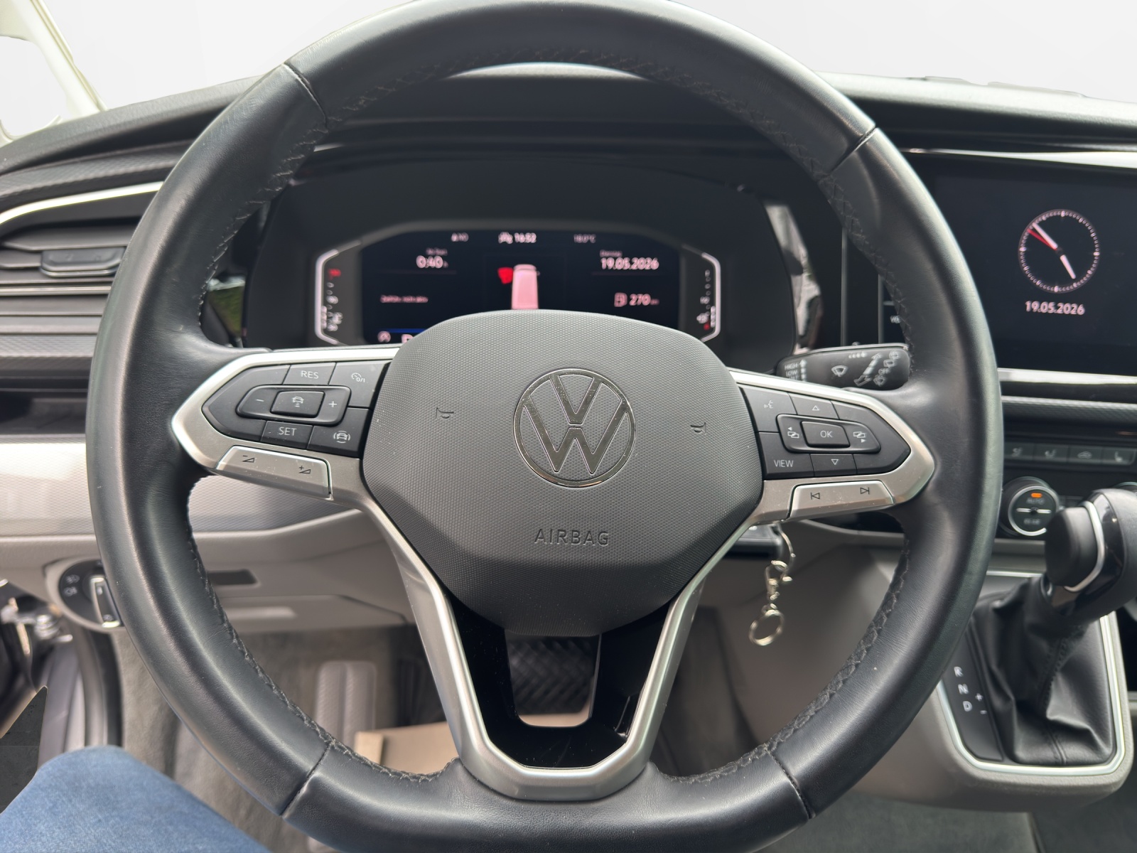 VW T6.1 California 2.0 TDI Ocean Liberty DSG-image-9