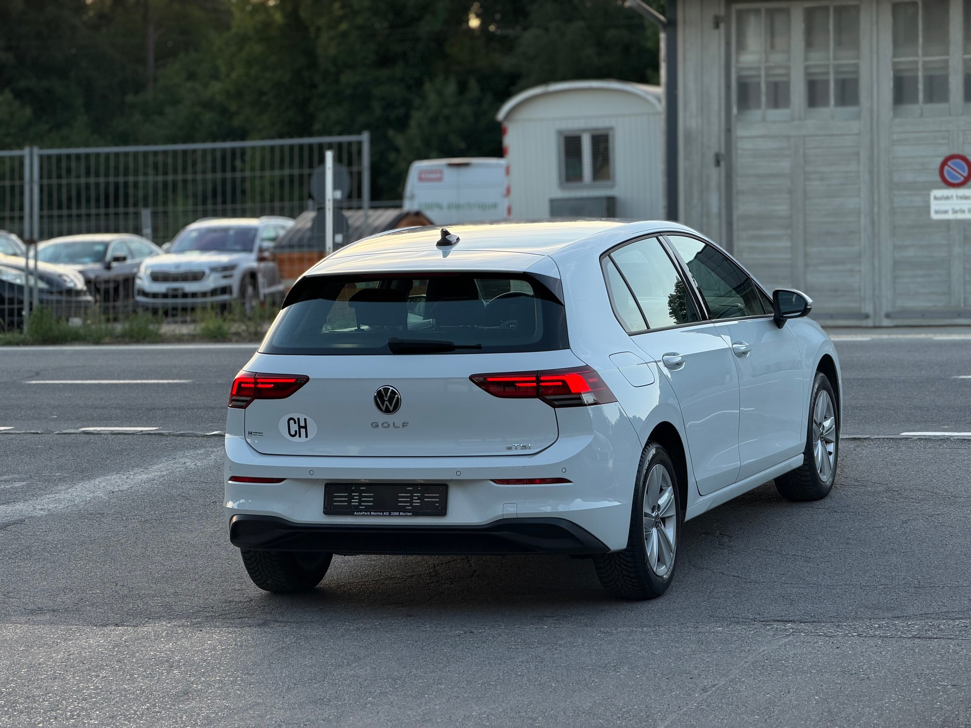 VW Golf 1.5 e TSI ACT Life DSG-image-4