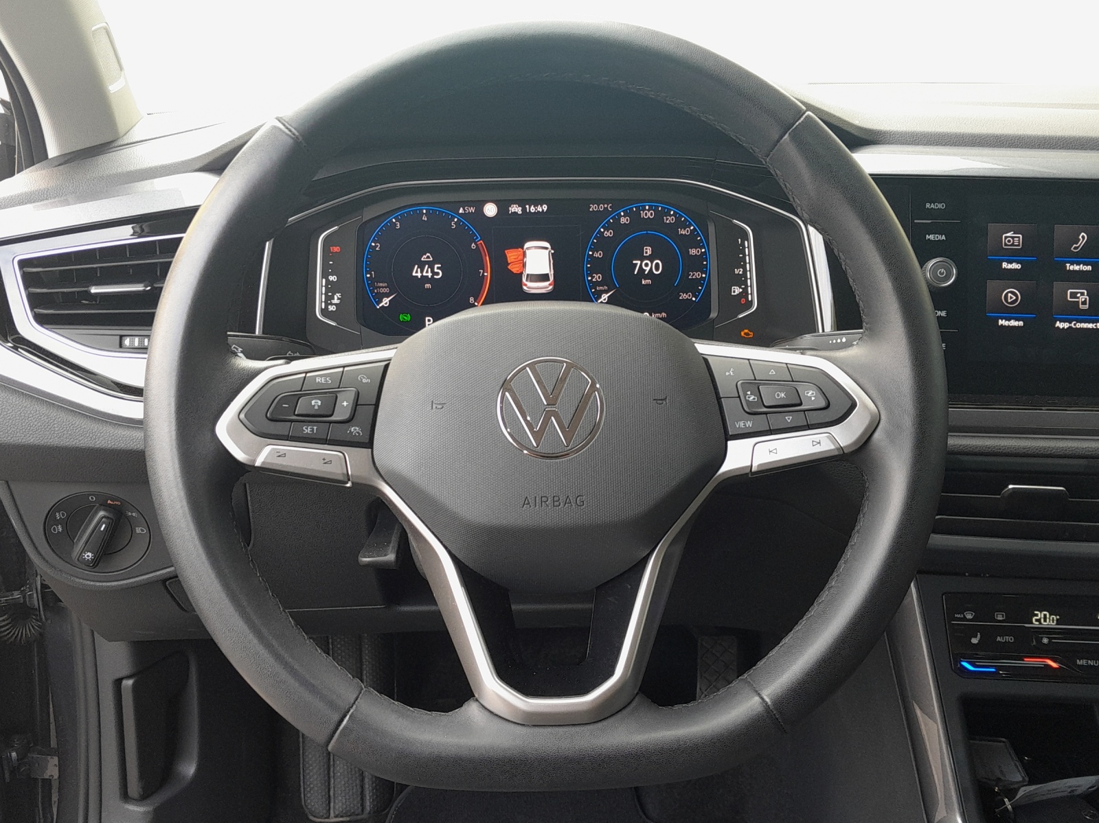 VW Polo 1.0 TSI Style DSG-image-8