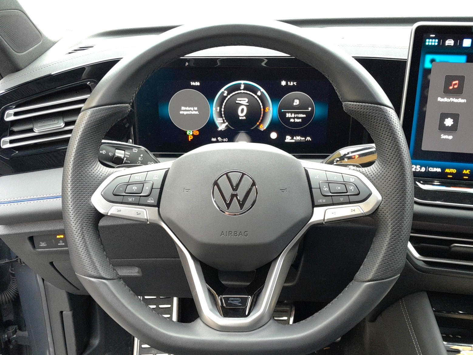 VW Tiguan 2.0 TDI SCR United 4Motion DSG-image-9
