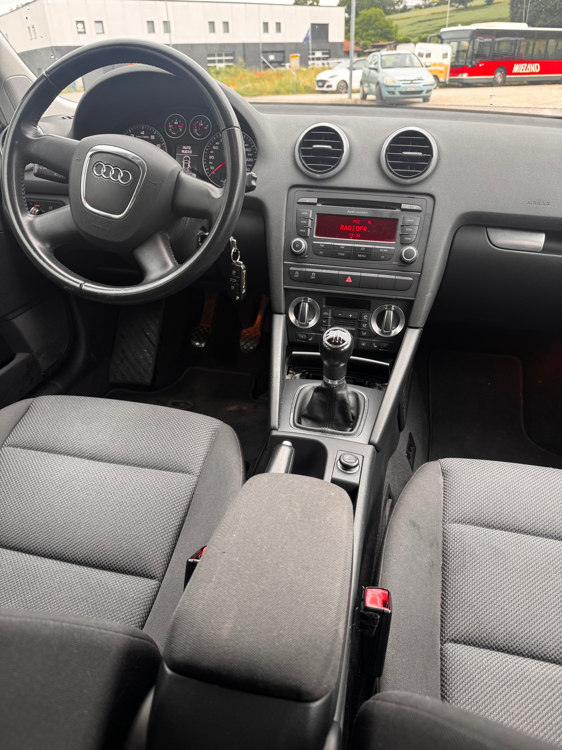 AUDI A3 Sportback 1.4 TFSI Start Plus S-tronic-image-11