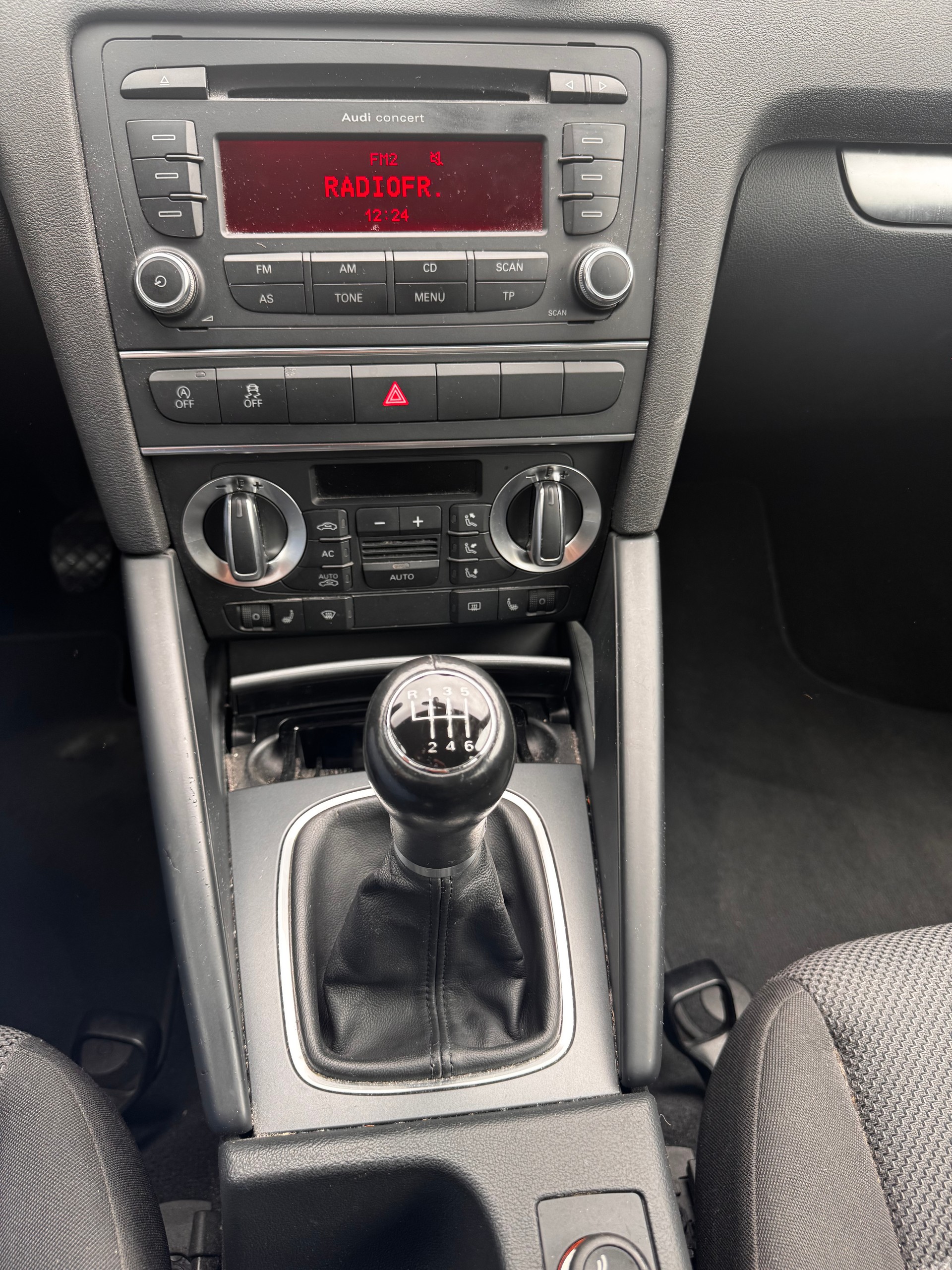 AUDI A3 Sportback 1.4 TFSI Start Plus S-tronic-image-3